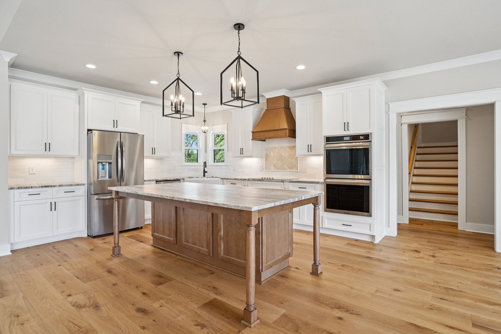 4879 Crescent Lane