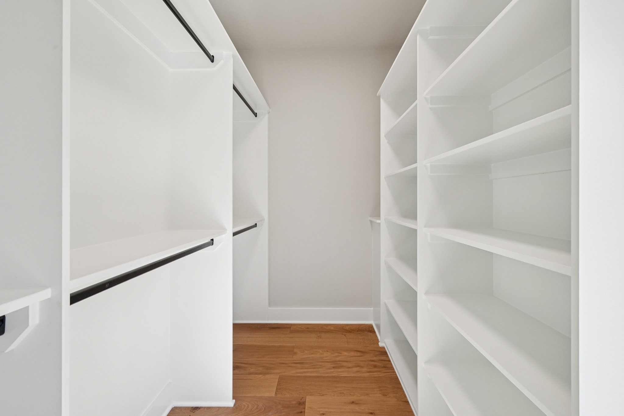 4879 Crescent Lane