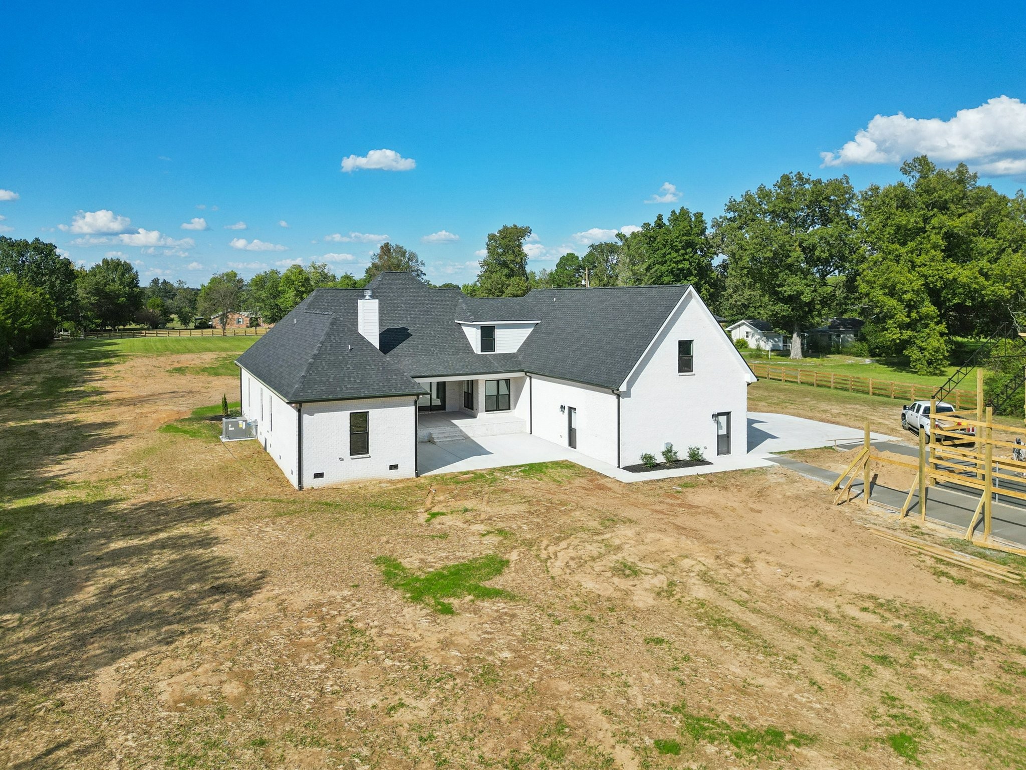 4879 Crescent Lane