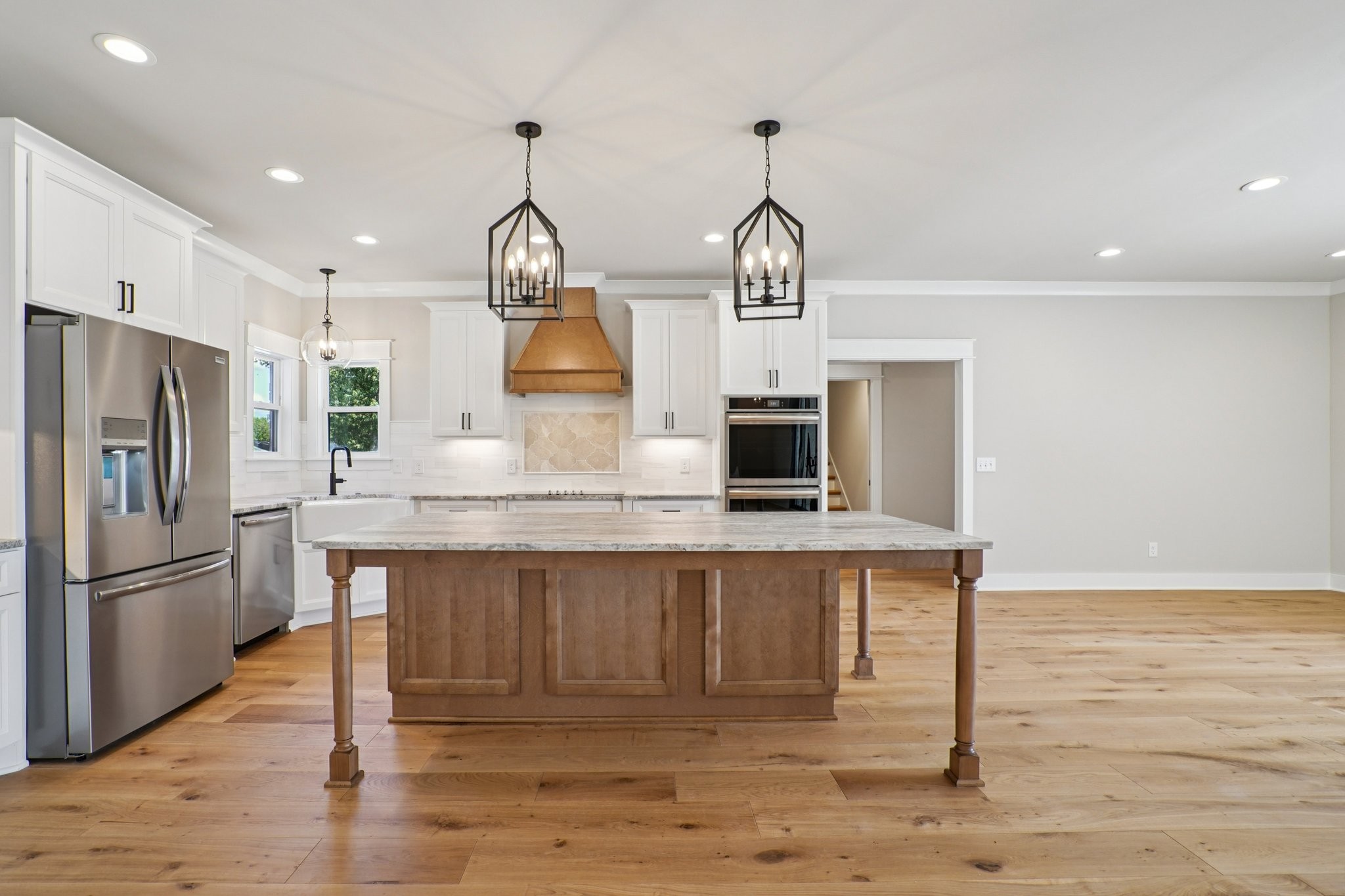 4879 Crescent Lane