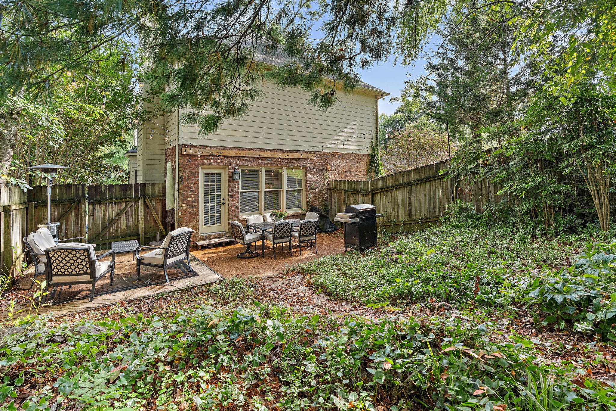 617 Indian Ridge Dr