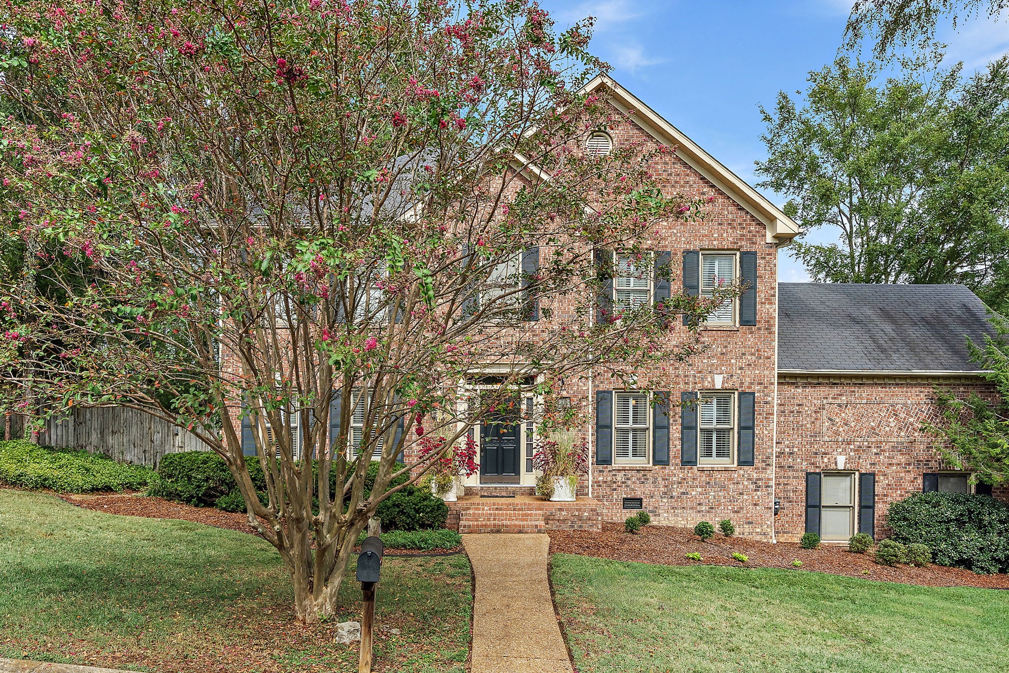 617 Indian Ridge Dr