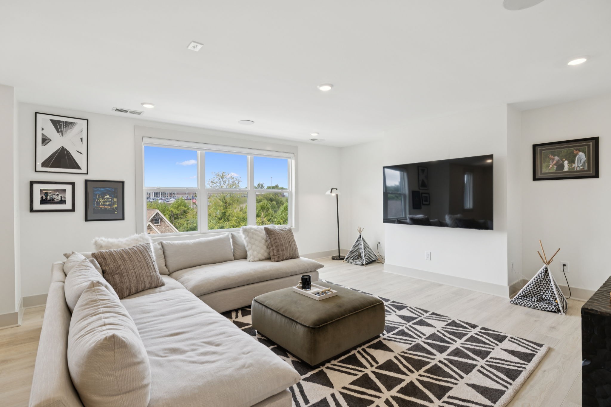 3005 Nichols Vale