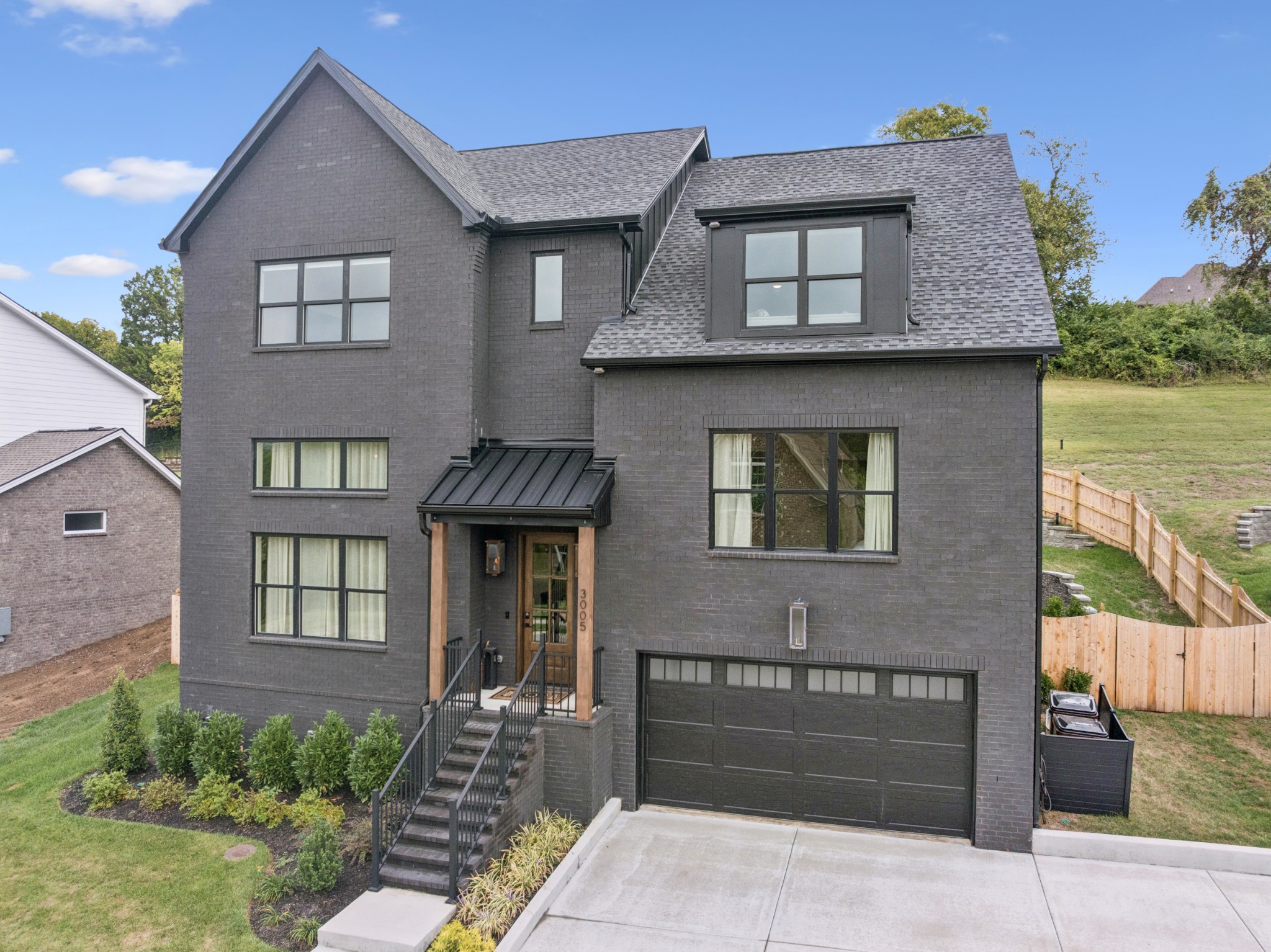 3005 Nichols Vale