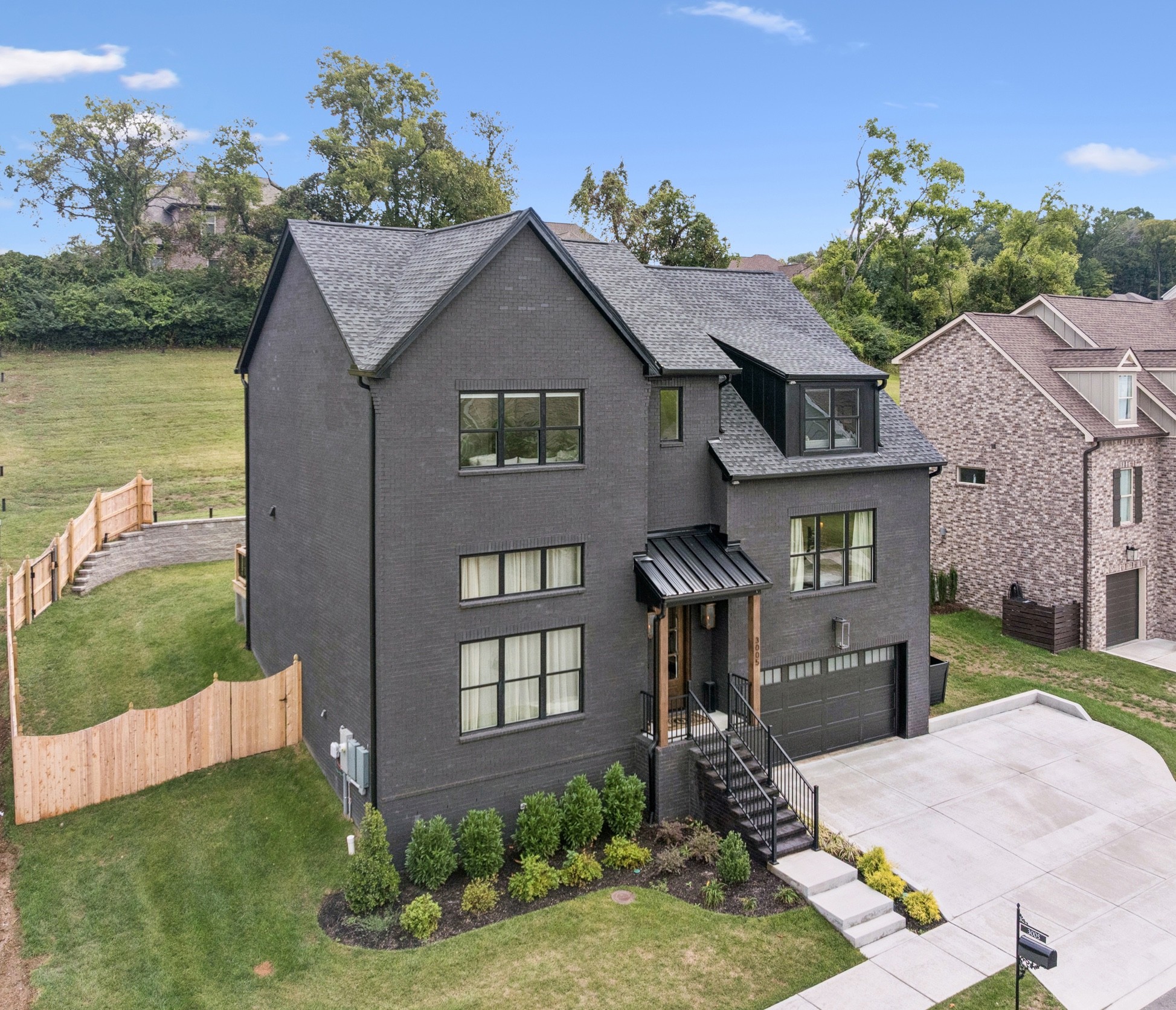 3005 Nichols Vale