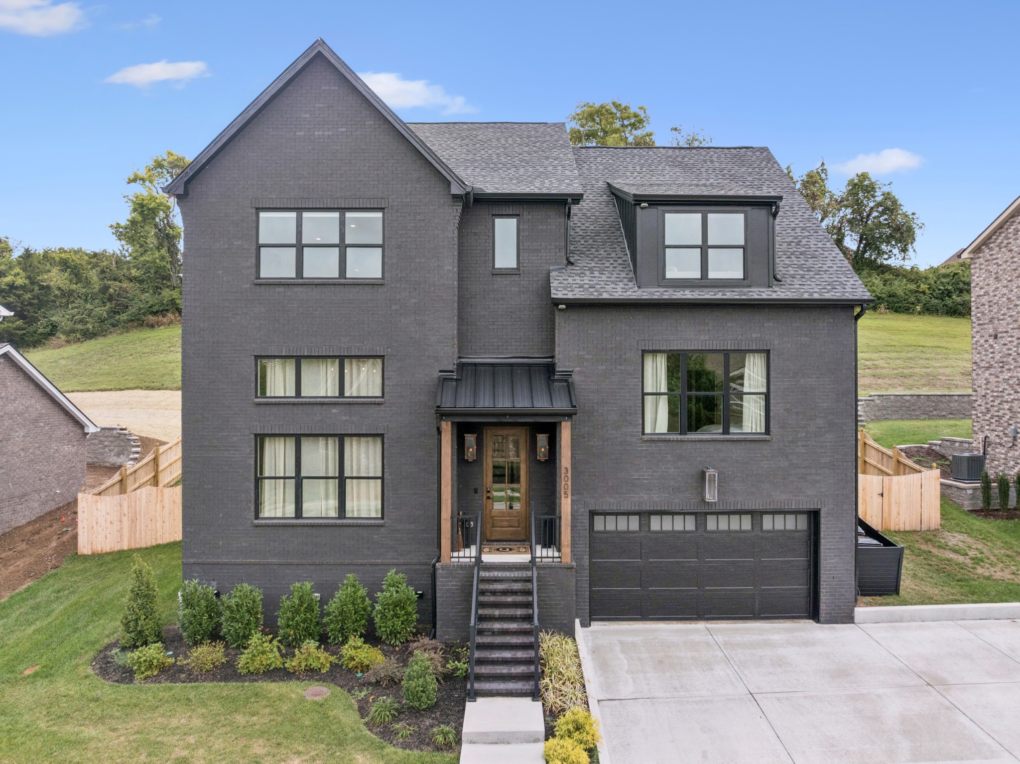 3005 Nichols Vale