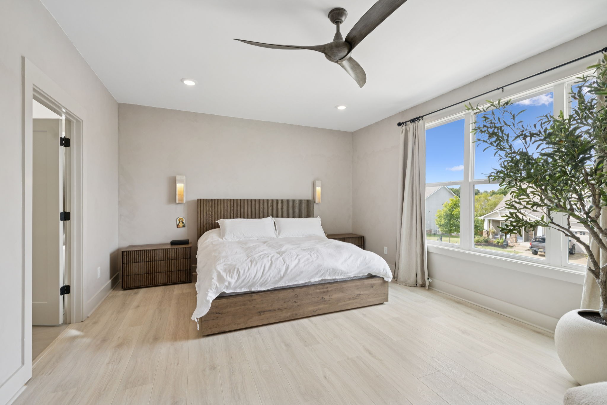 3005 Nichols Vale