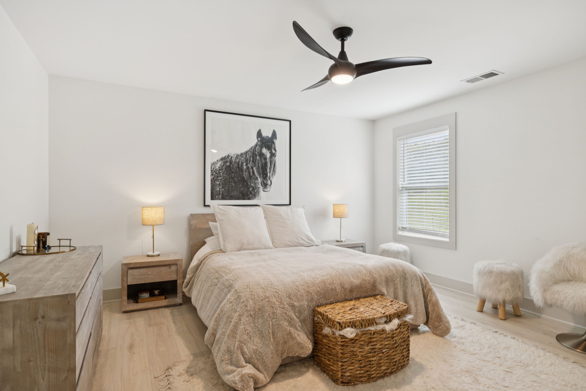 3005 Nichols Vale
