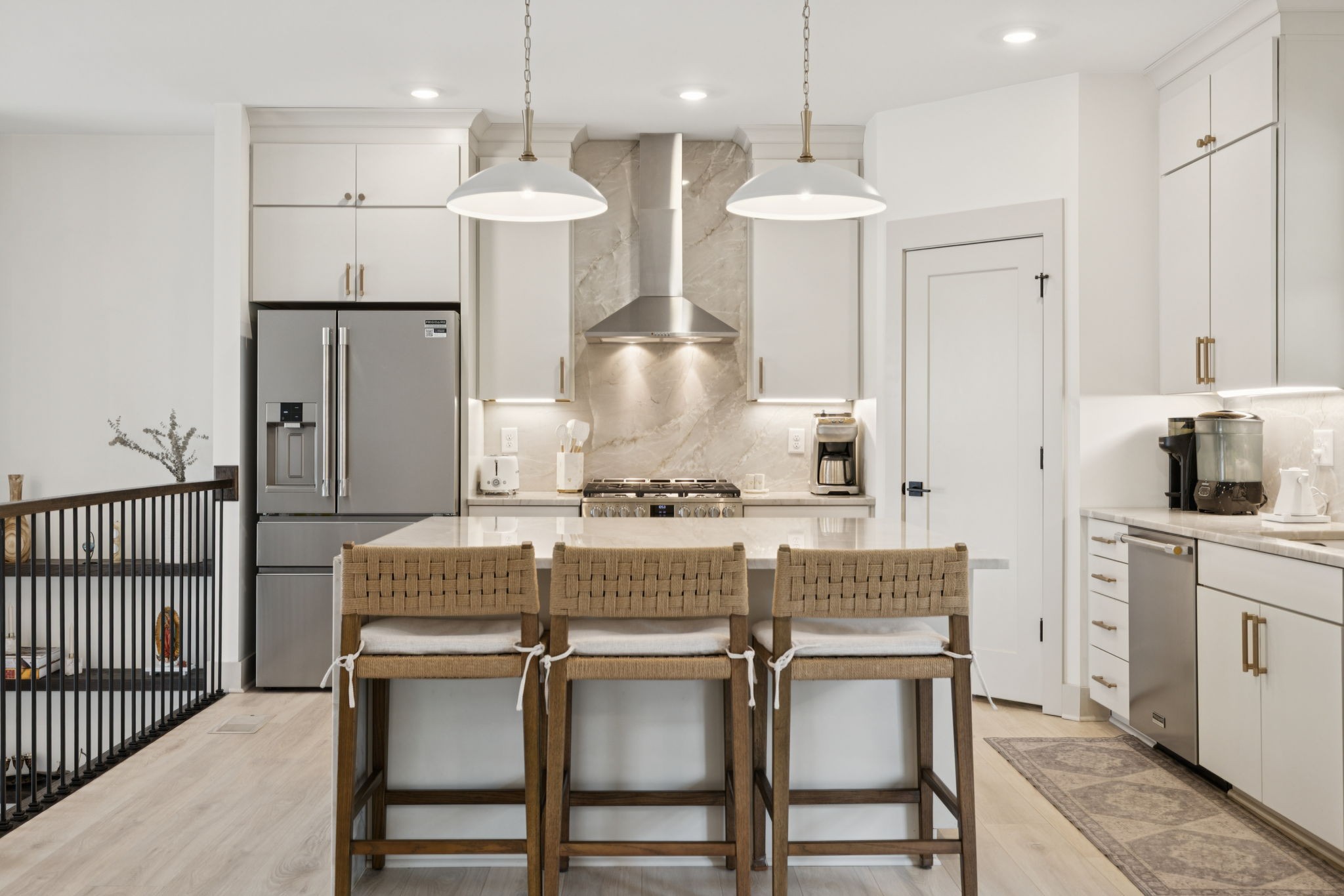 3005 Nichols Vale