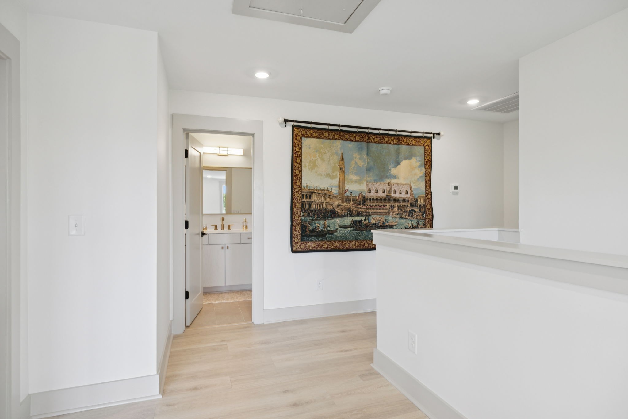3005 Nichols Vale