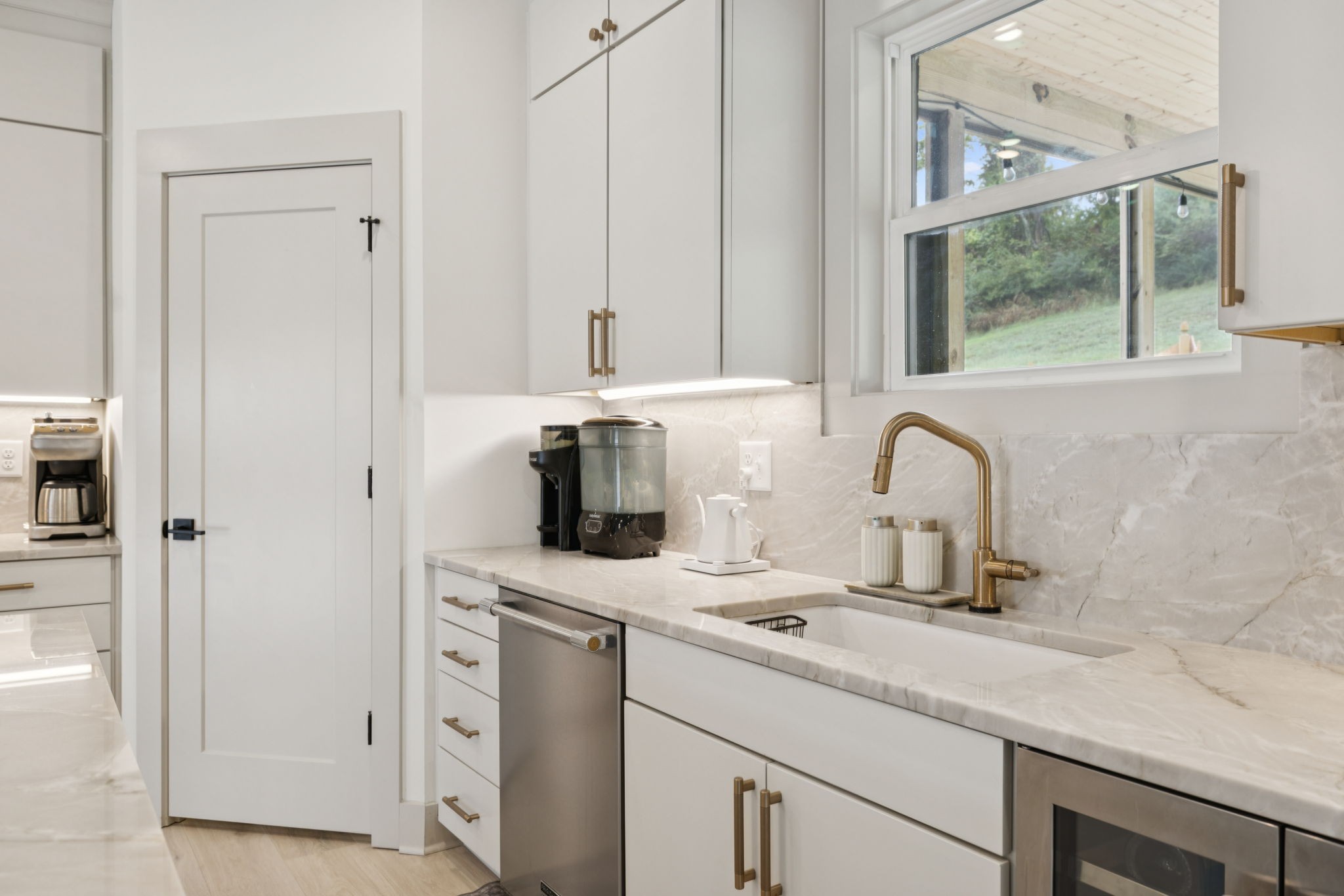 3005 Nichols Vale