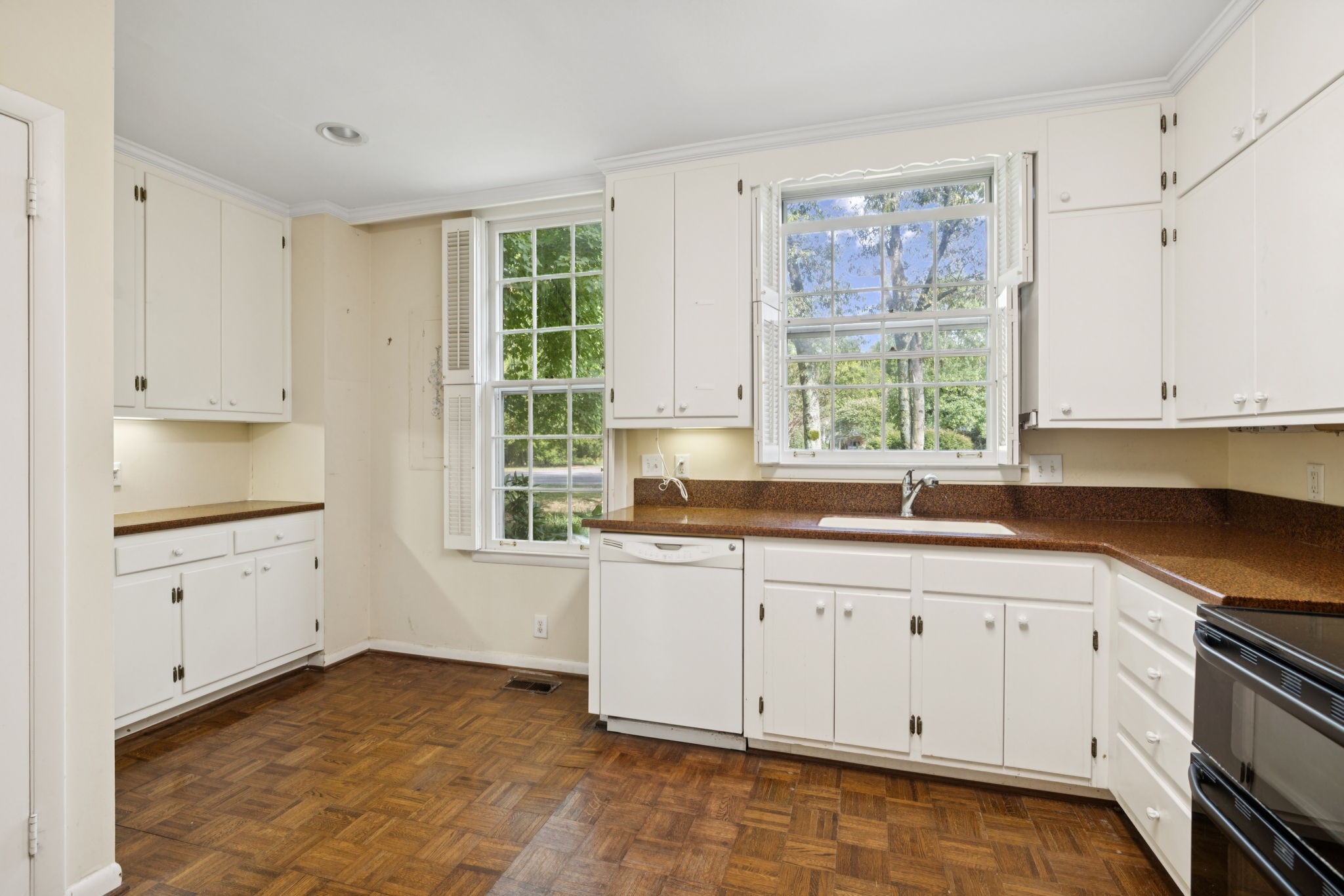 100 Basil Ct
