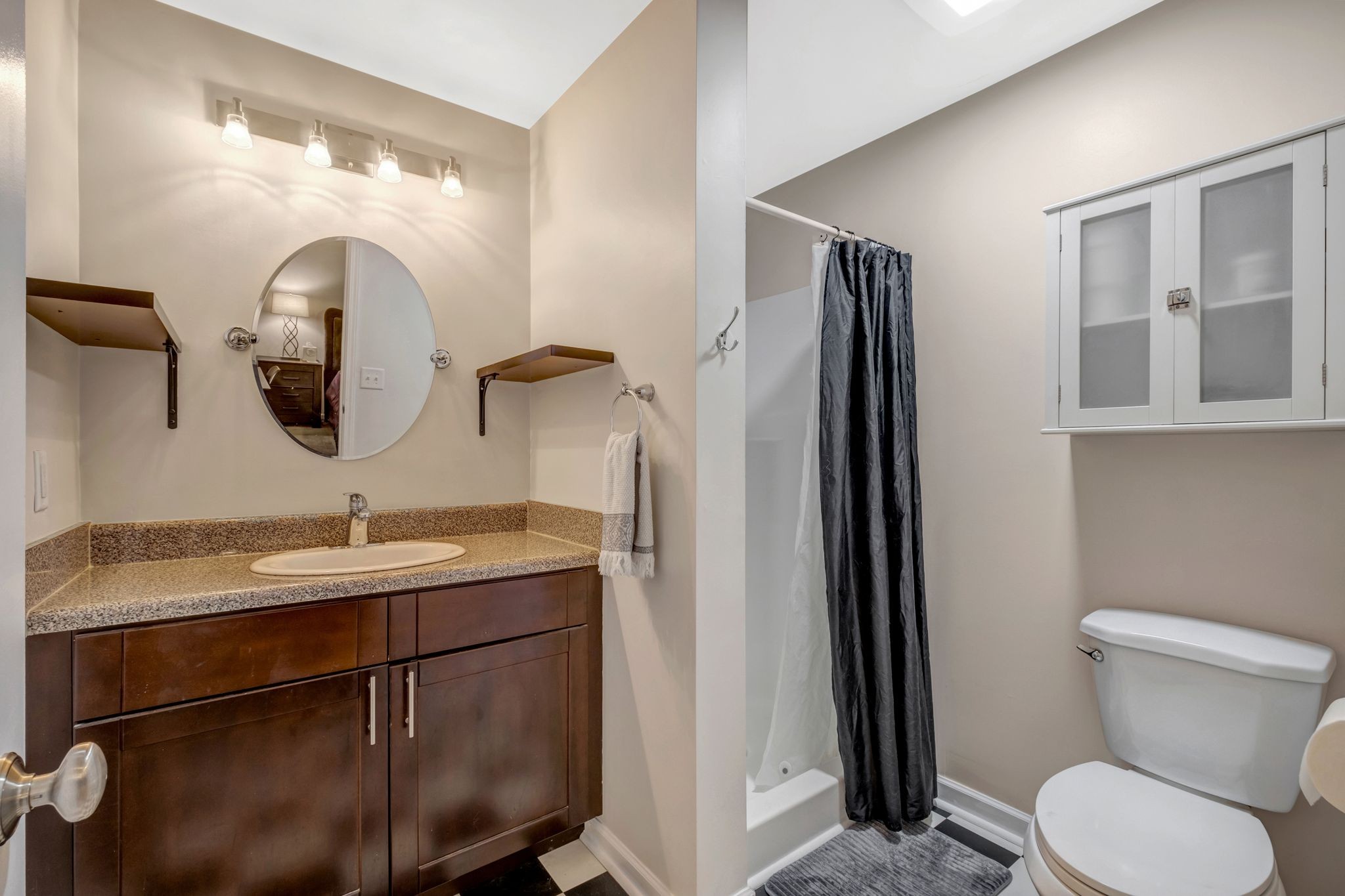 622 Oakwood Ter