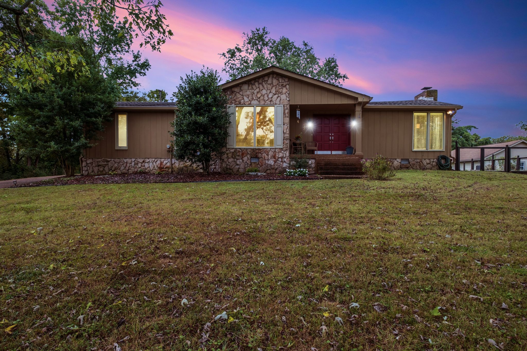 622 Oakwood Ter