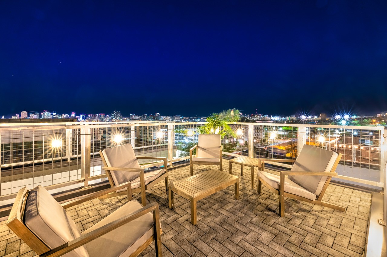 2805 Delaware Avenue Unit: 103