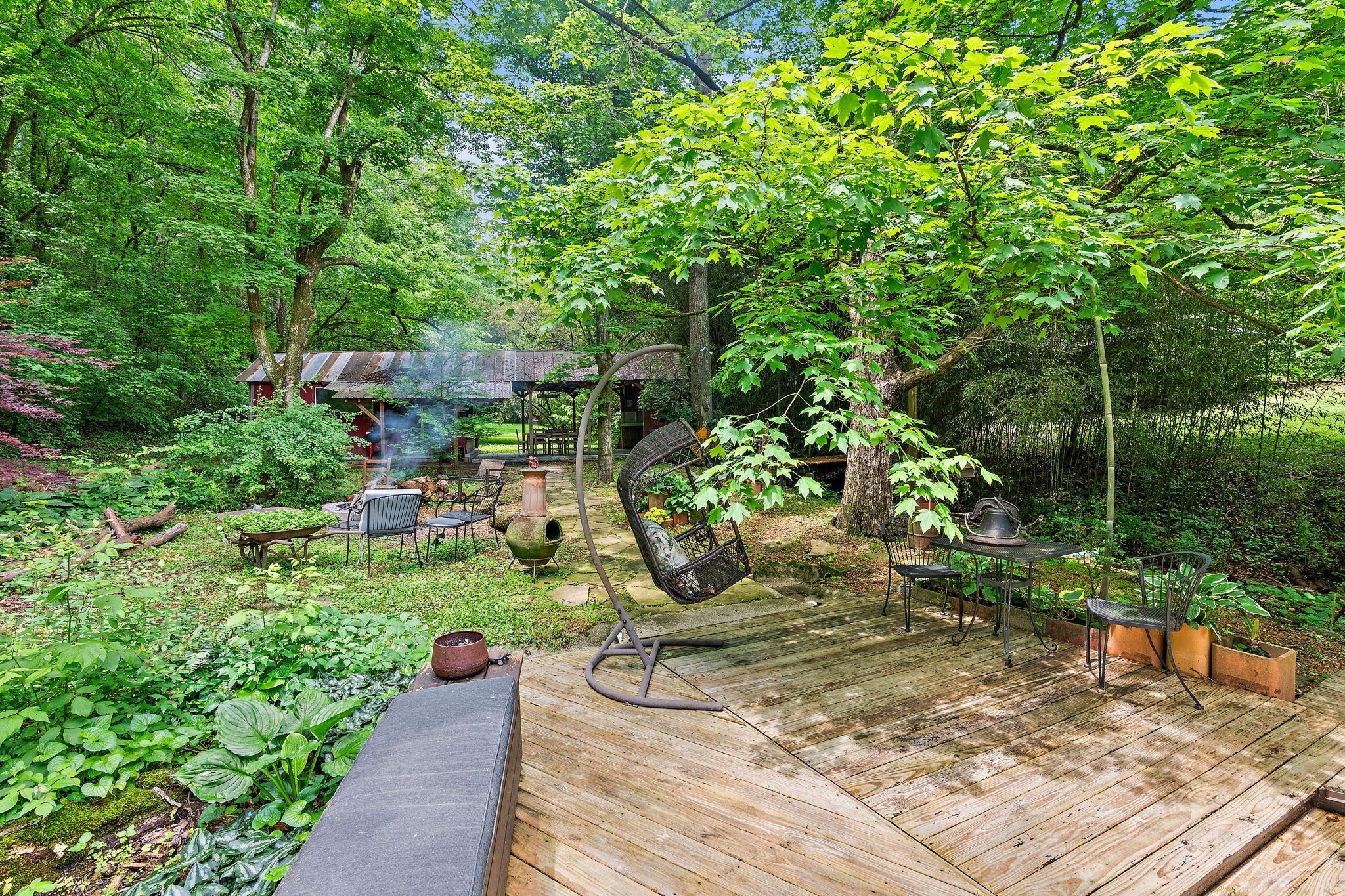 5169 Eatons Creek Rd