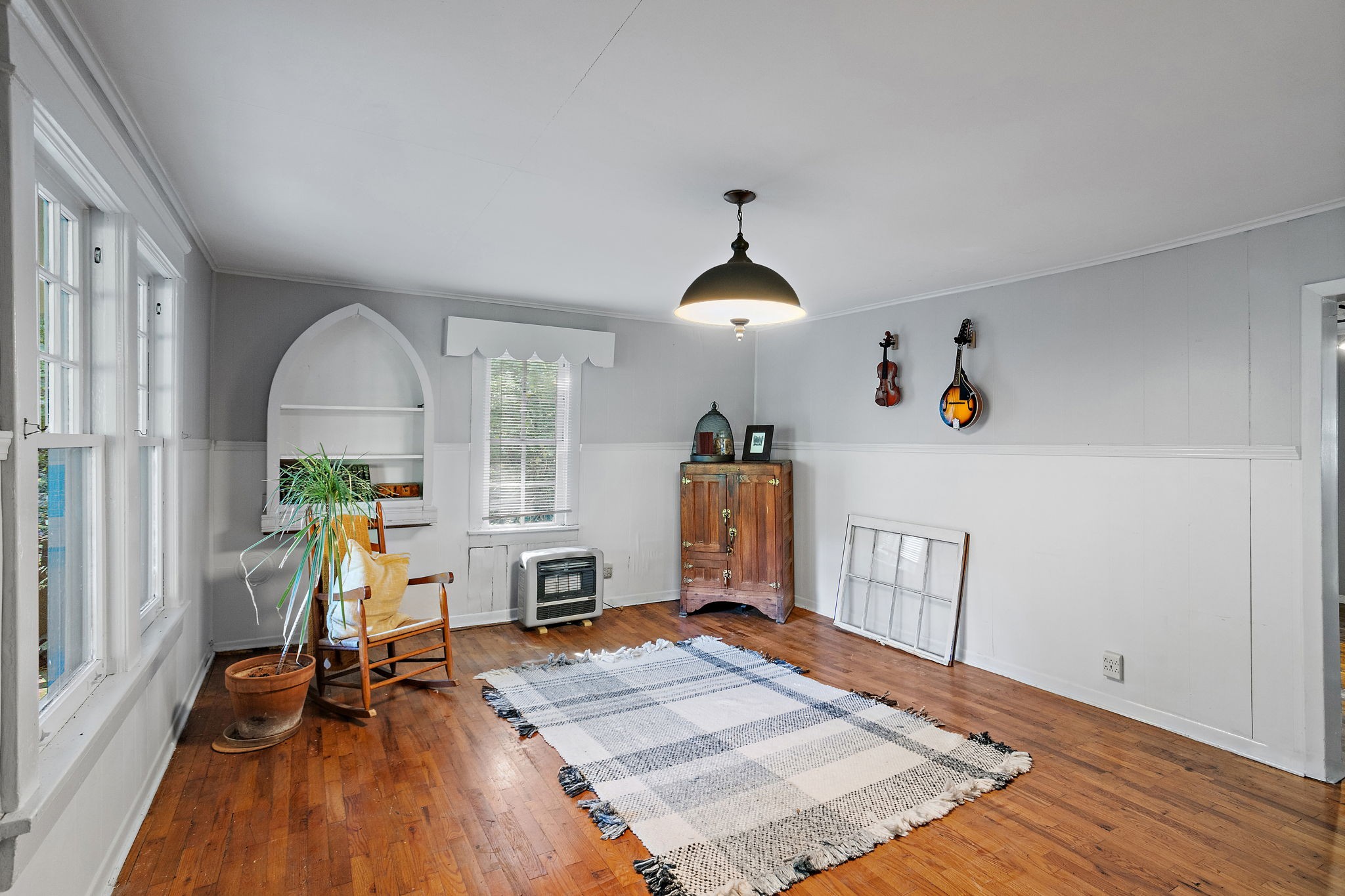 5169 Eatons Creek Rd