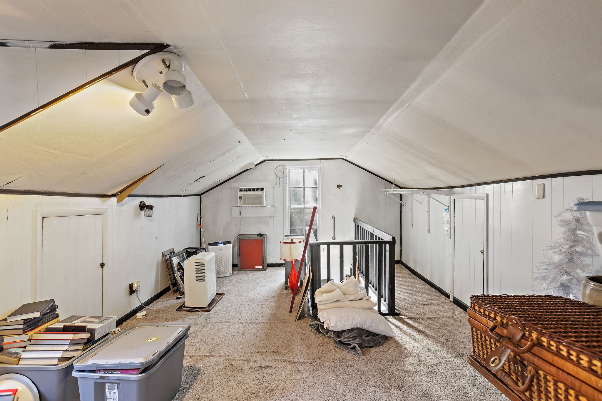 5169 Eatons Creek Rd