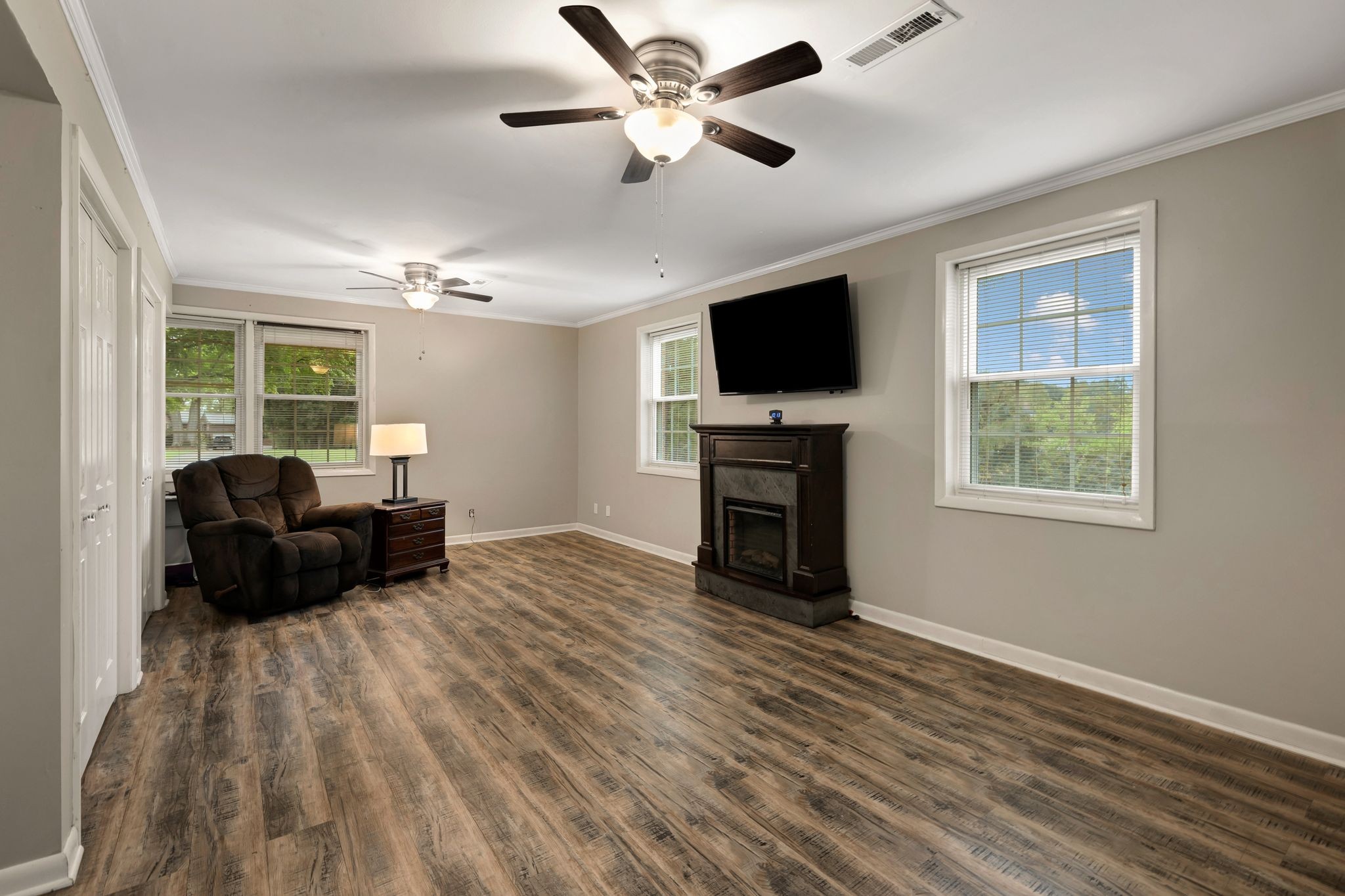 231 Riverbend Country Club Rd