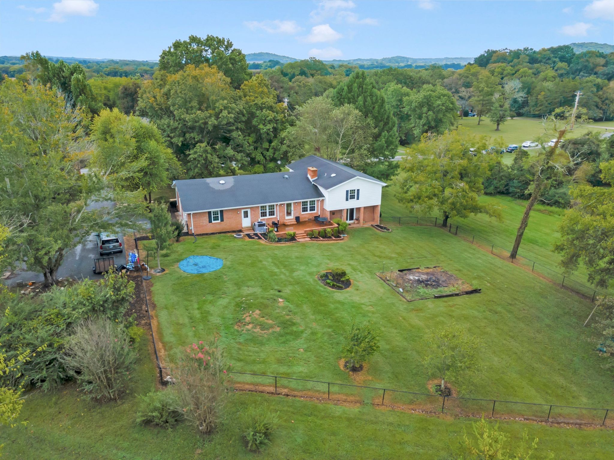 231 Riverbend Country Club Rd