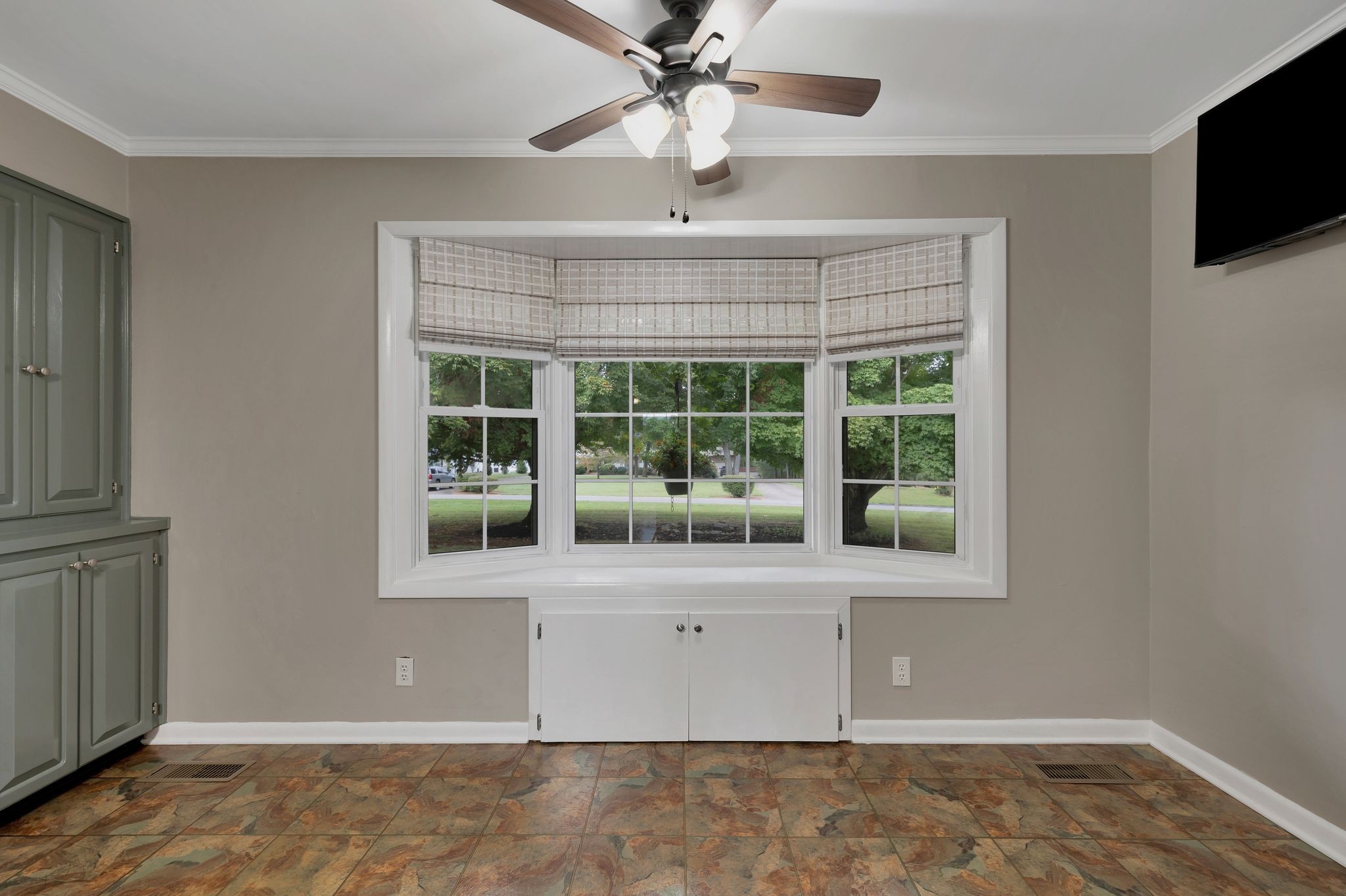 231 Riverbend Country Club Rd