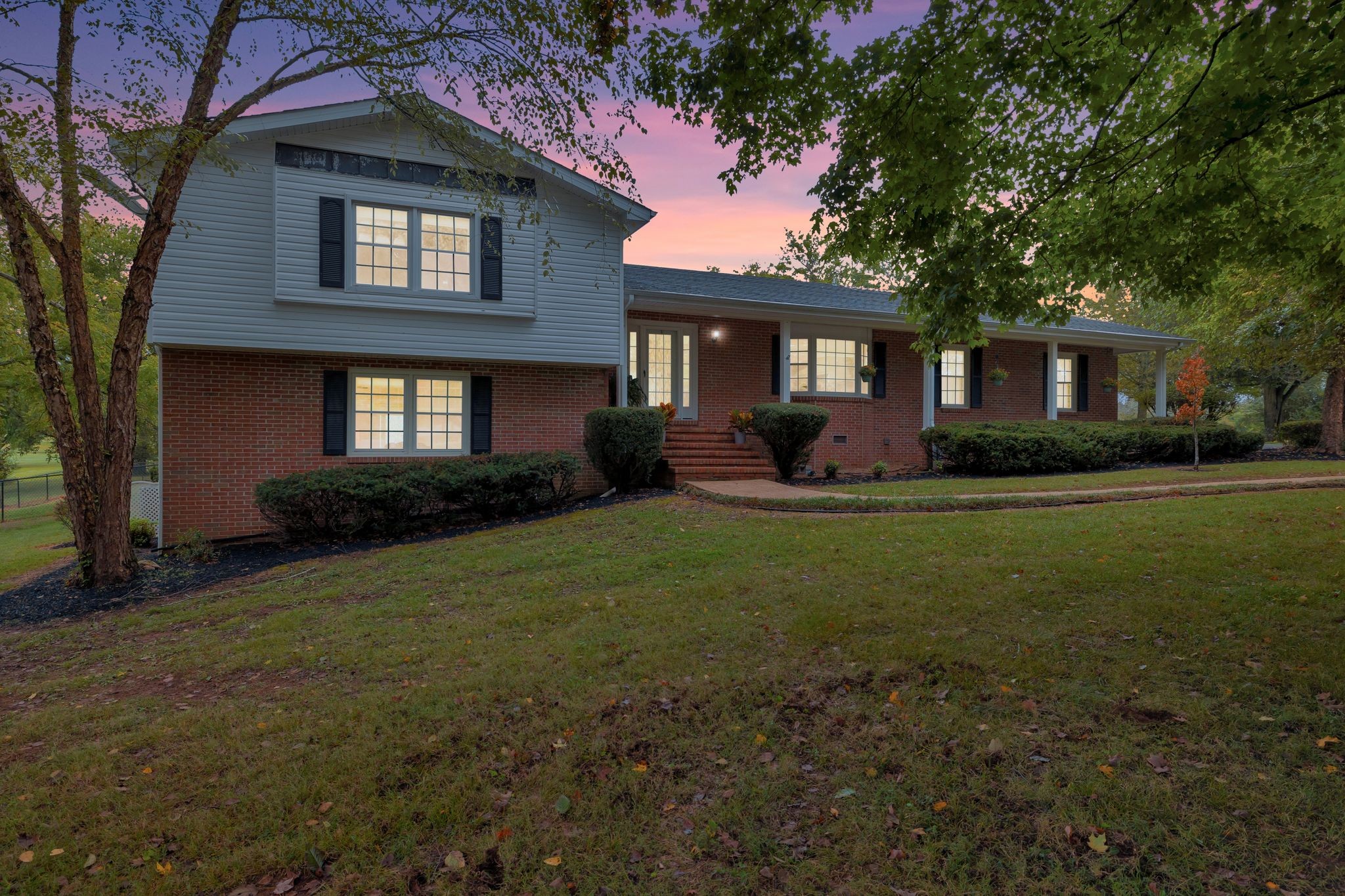 231 Riverbend Country Club Rd