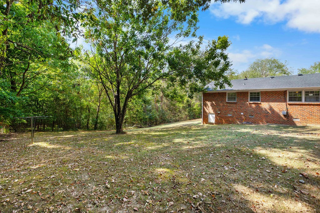 2731 Patricia Ln