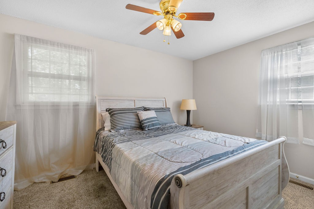 2731 Patricia Ln