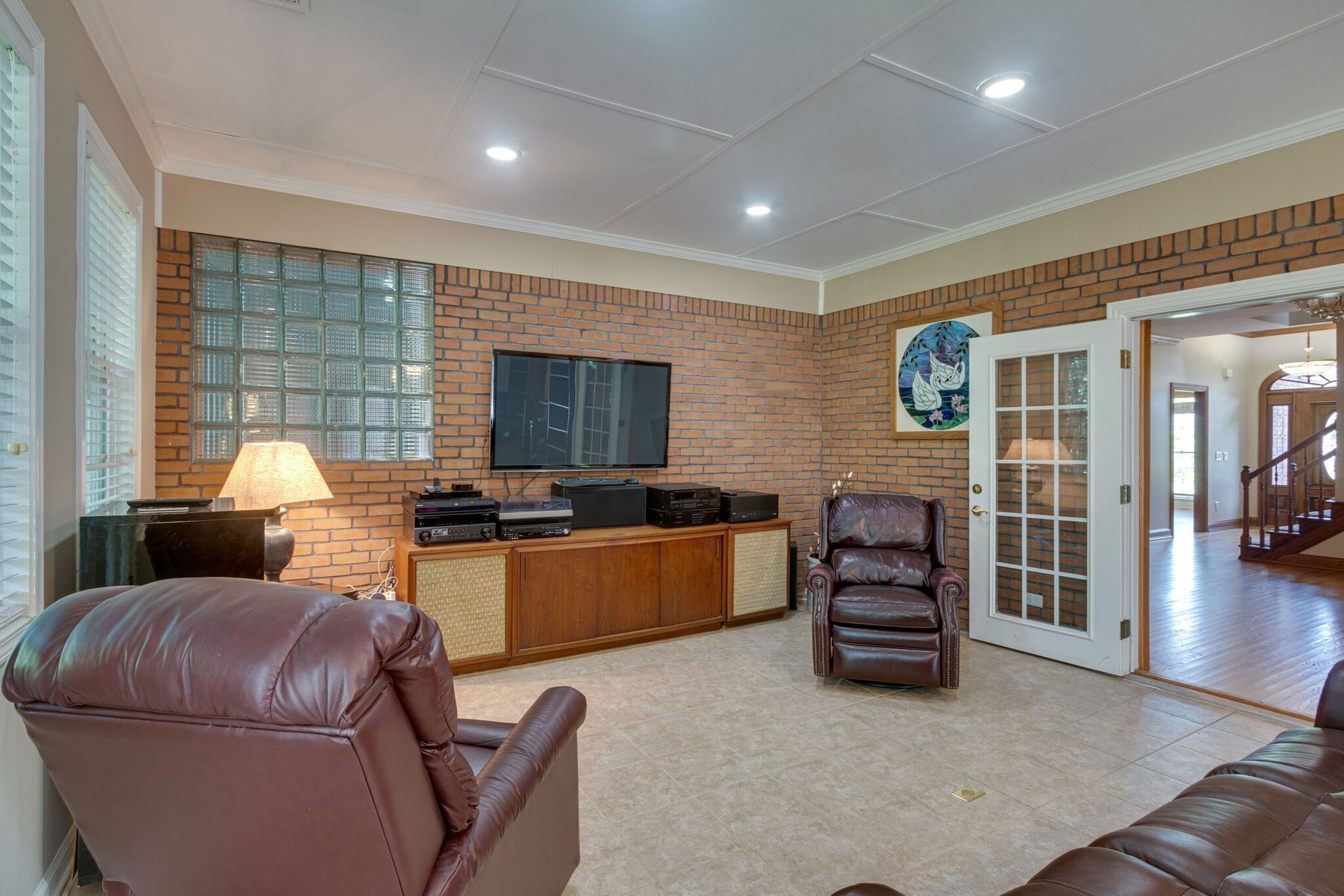 1798 Irby Lane