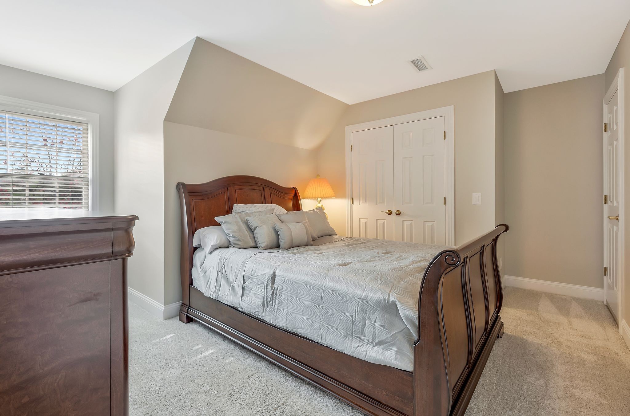 1798 Irby Lane