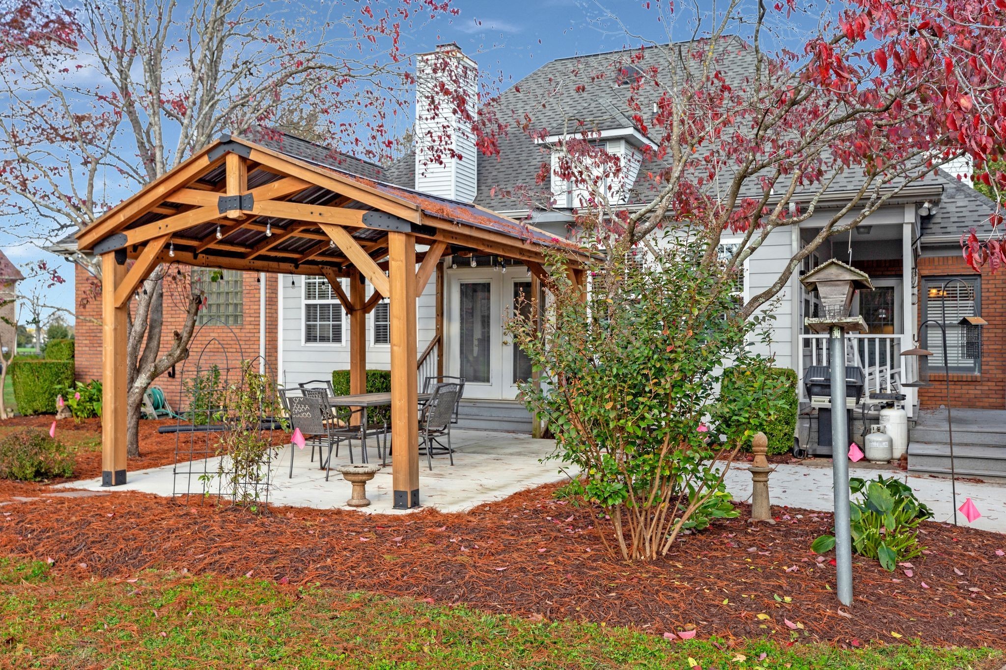 1798 Irby Lane