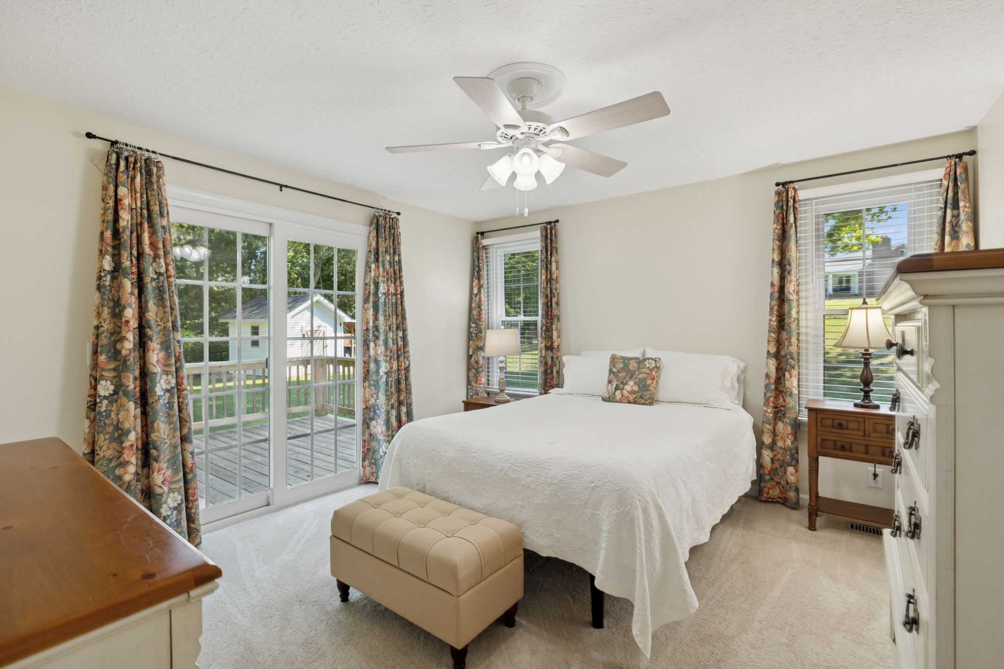 205 E Hills Ter
