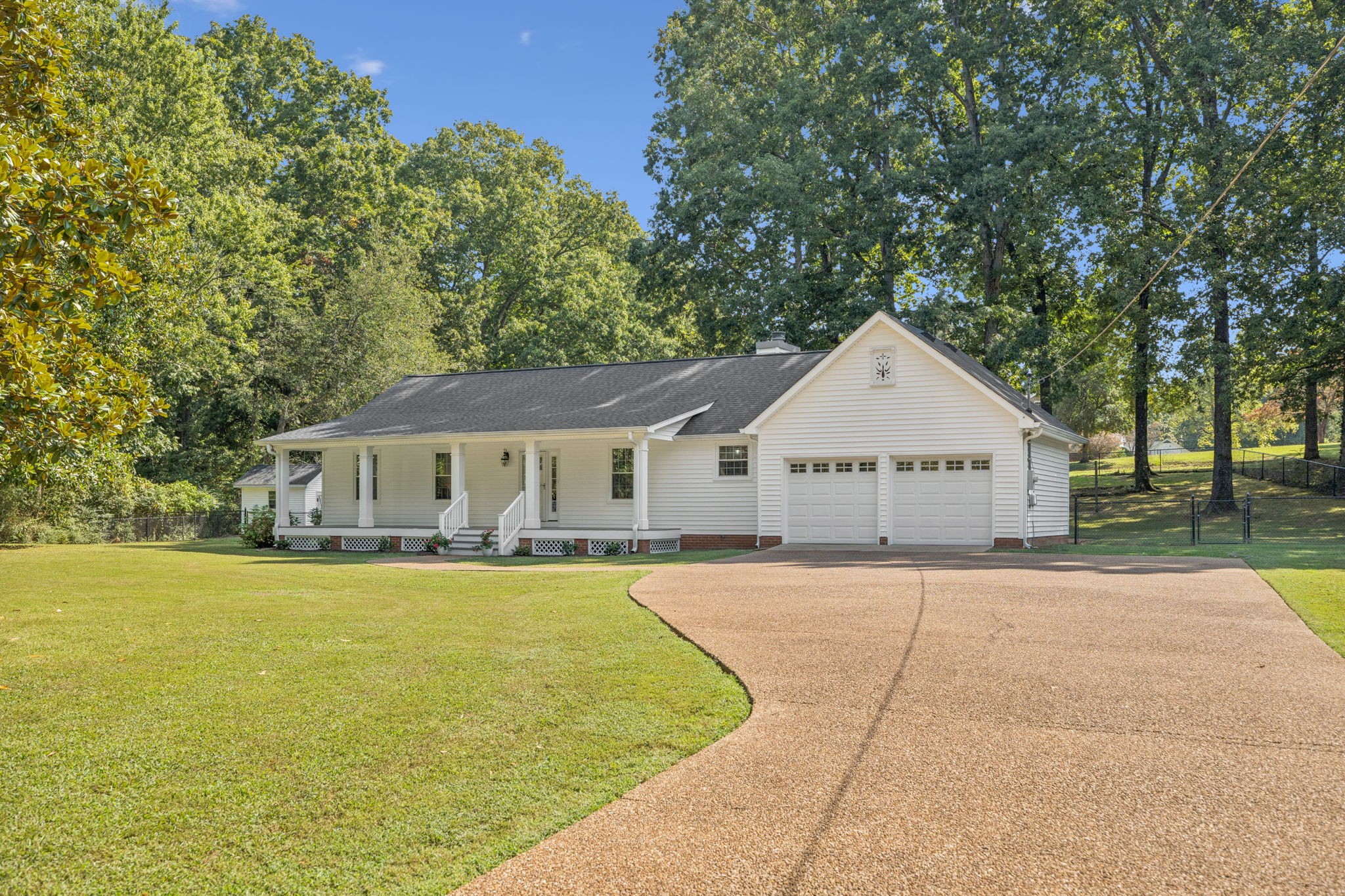 205 E Hills Ter
