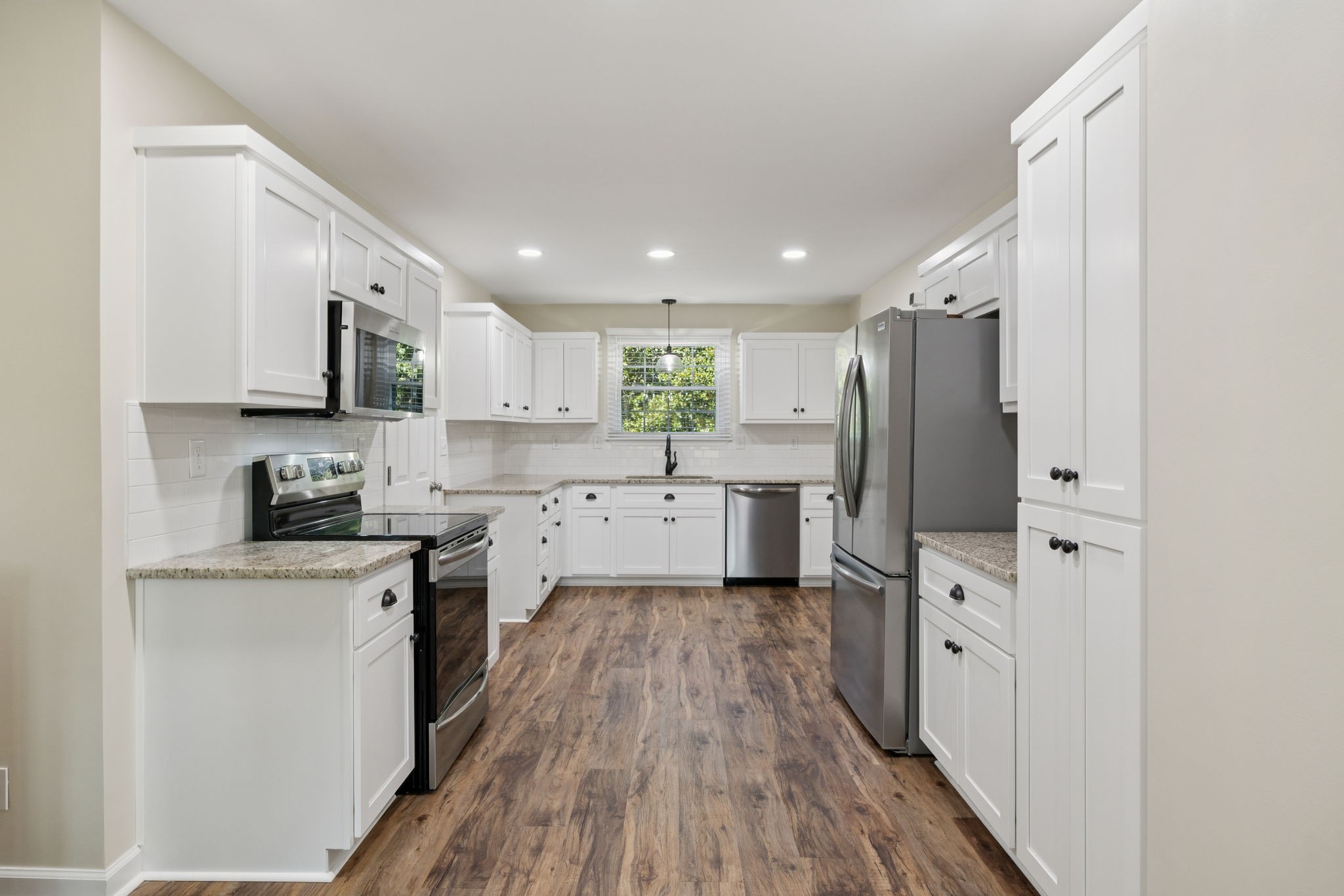 205 E Hills Ter