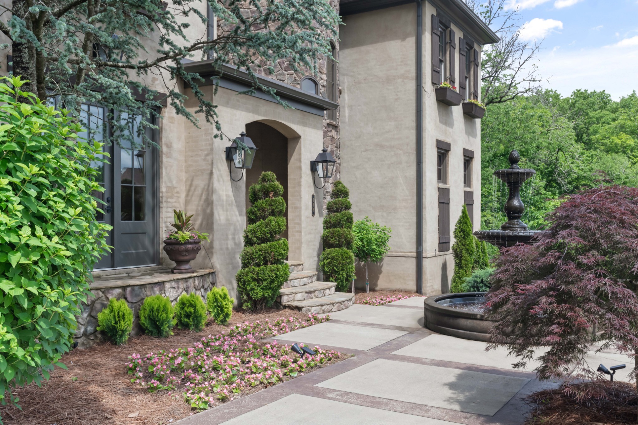 399 The Lady of the Lake Lane