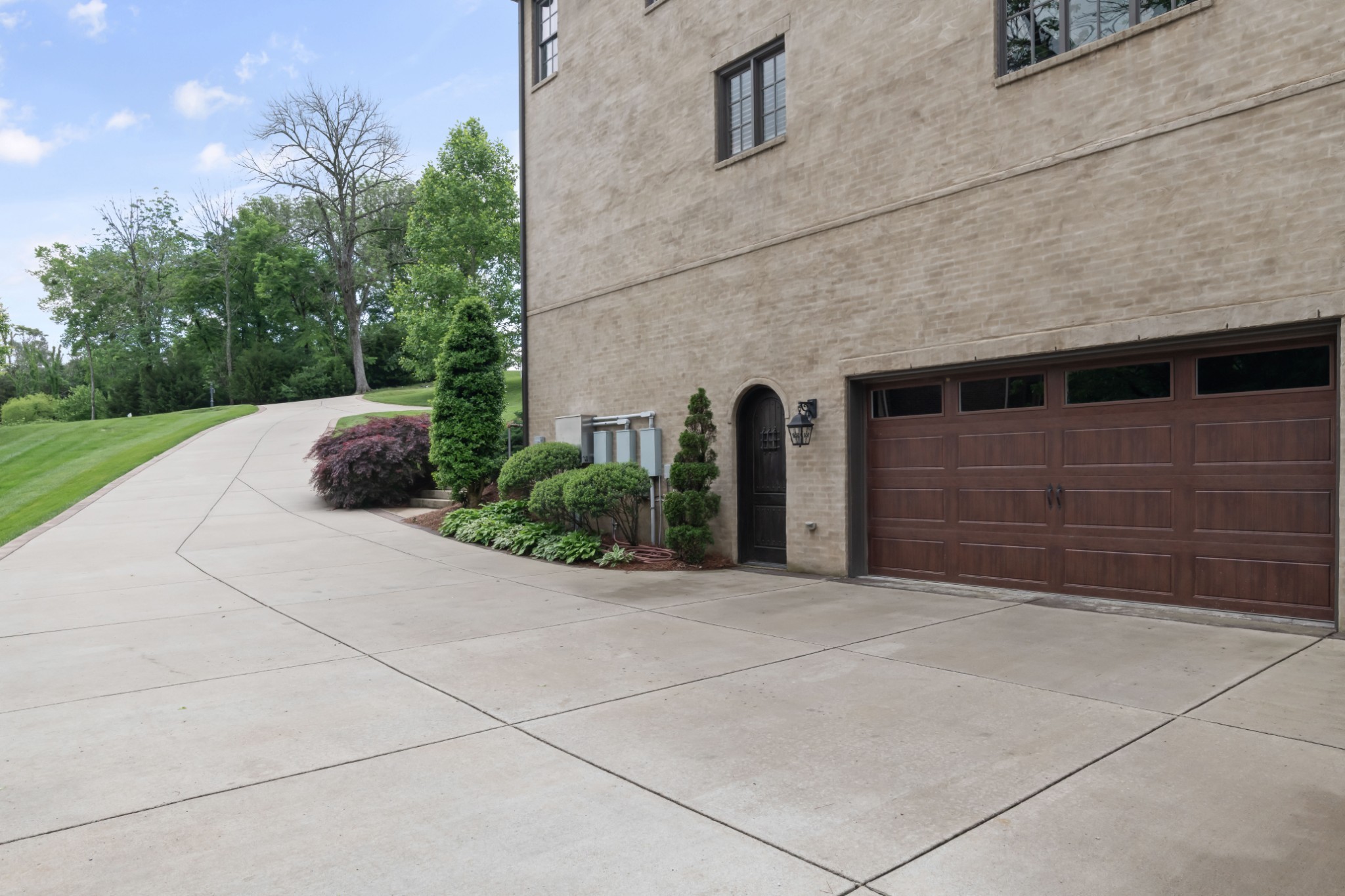 399 The Lady of the Lake Lane