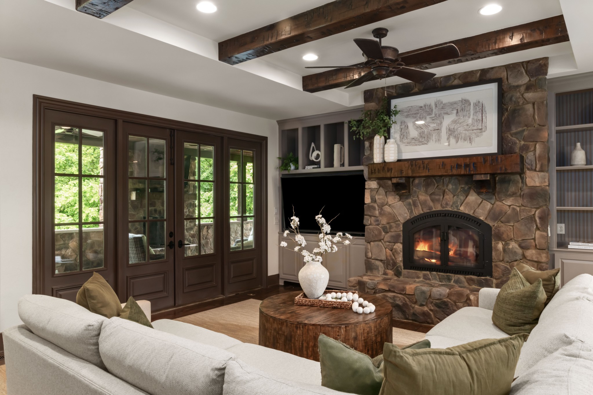 399 The Lady of the Lake Lane