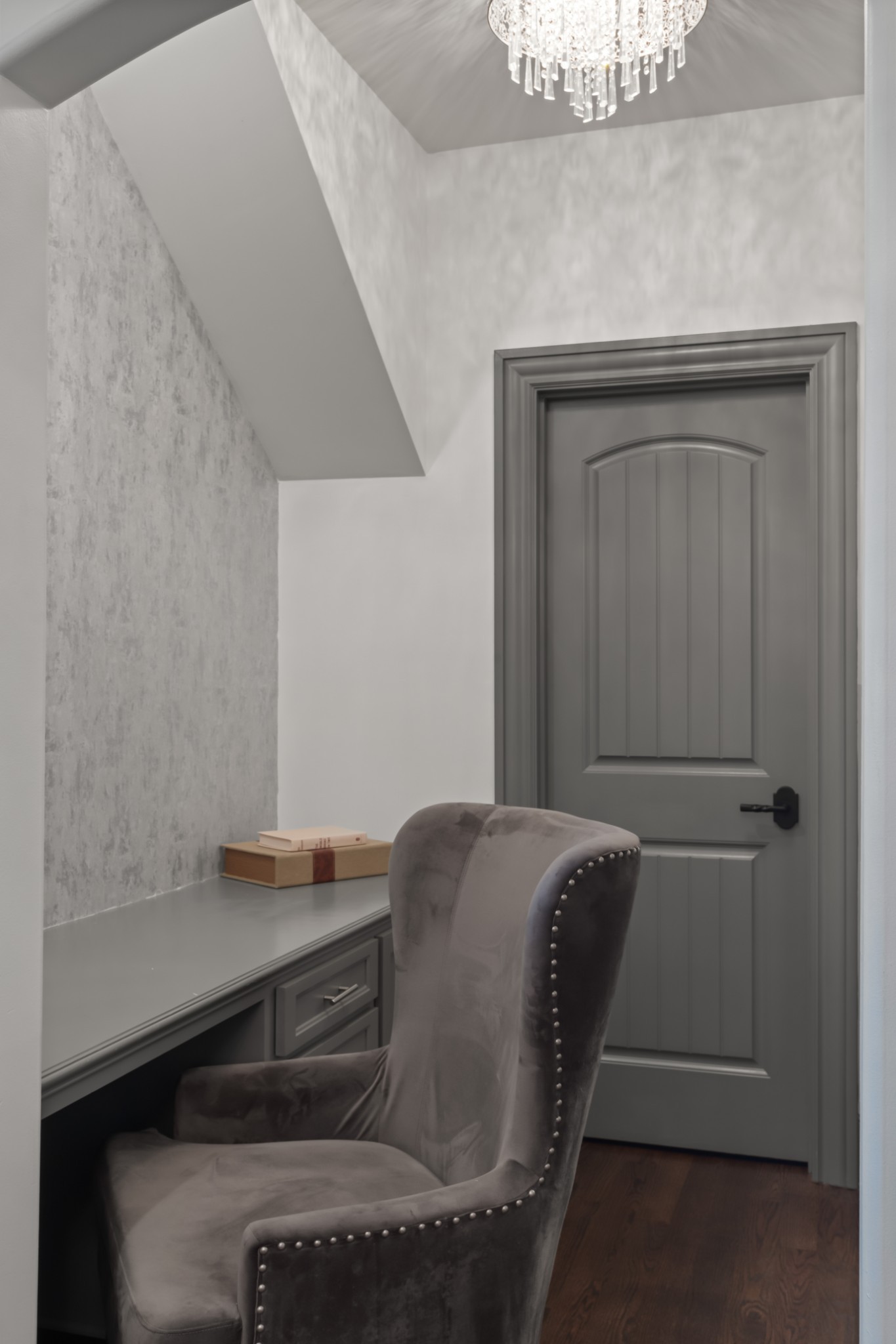 399 The Lady of the Lake Lane