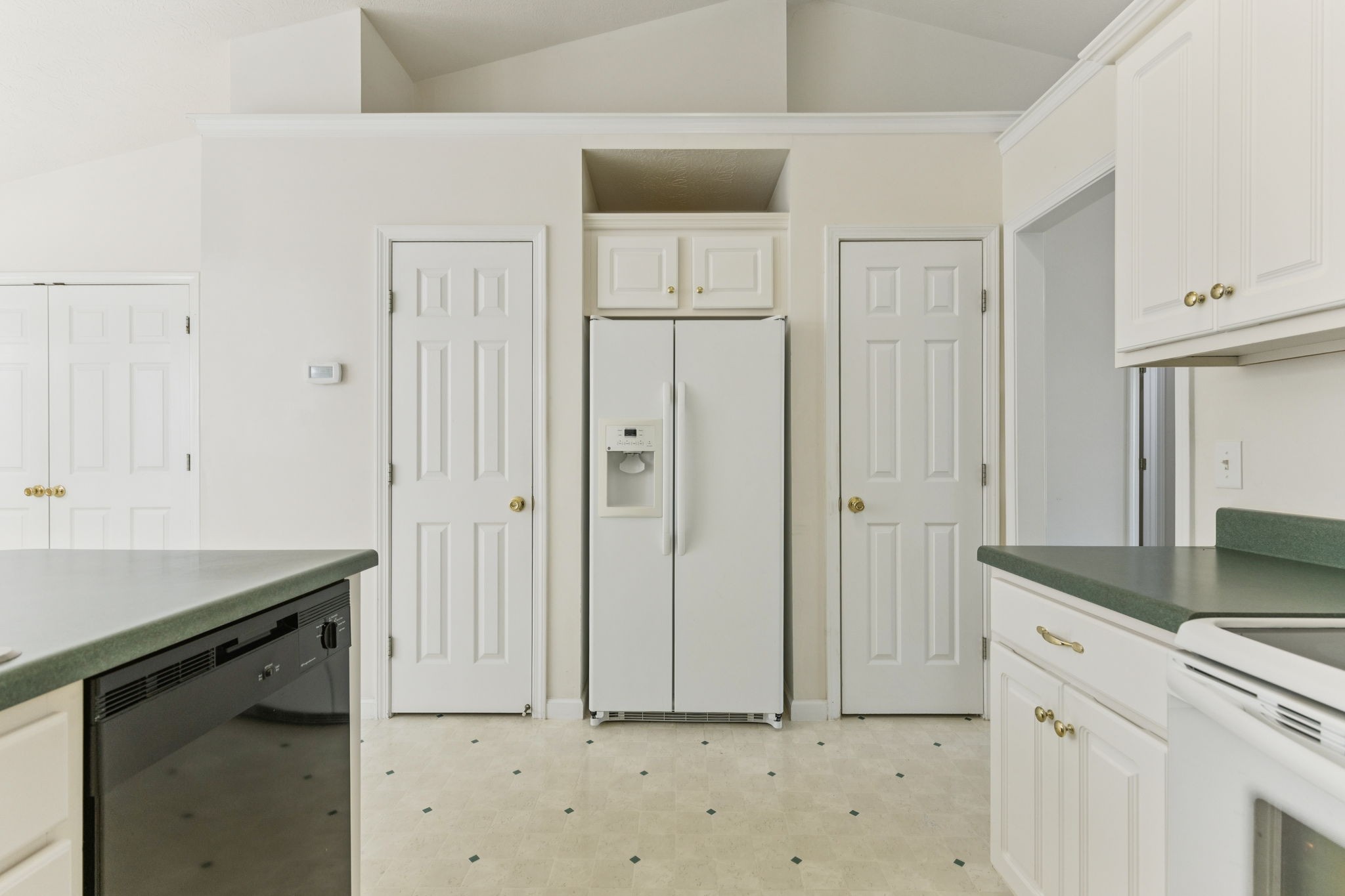 1639 Beaconcrest Cir
