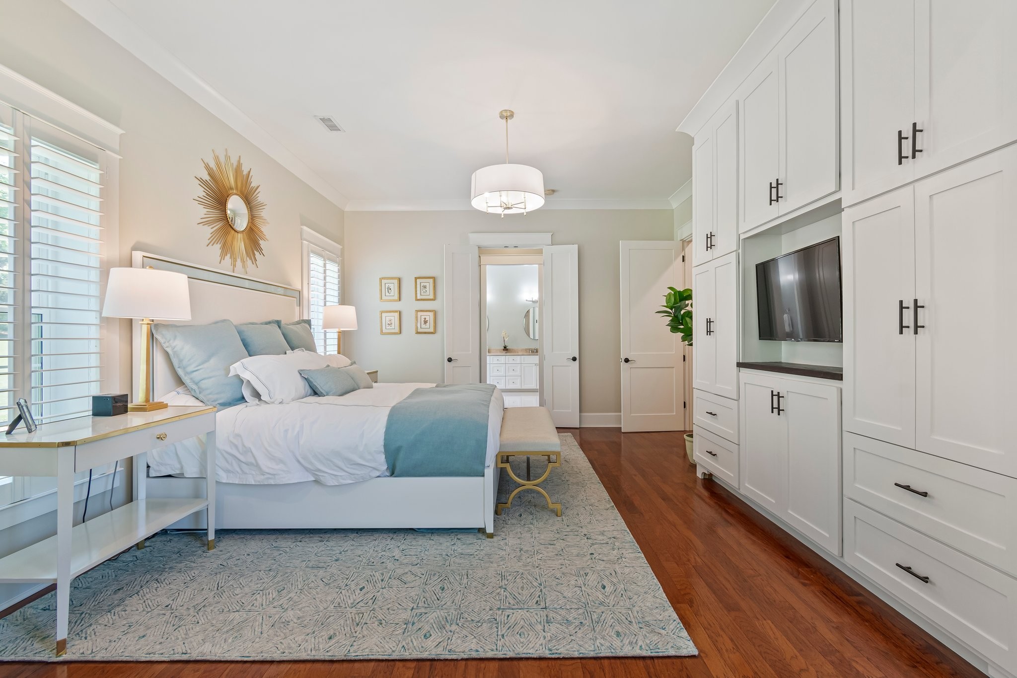 2111 Lovelace Lane