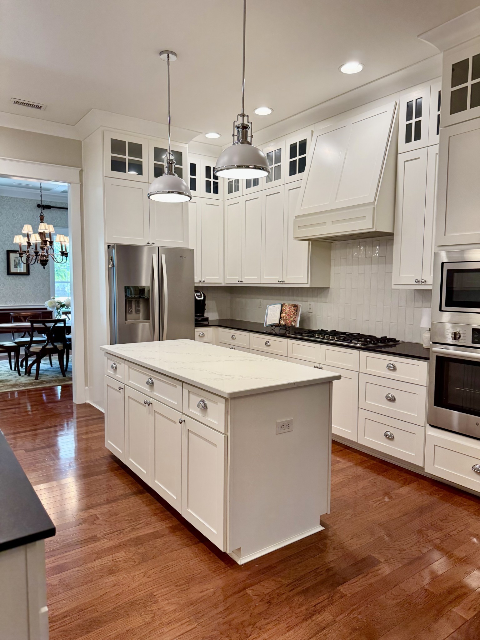 2111 Lovelace Lane