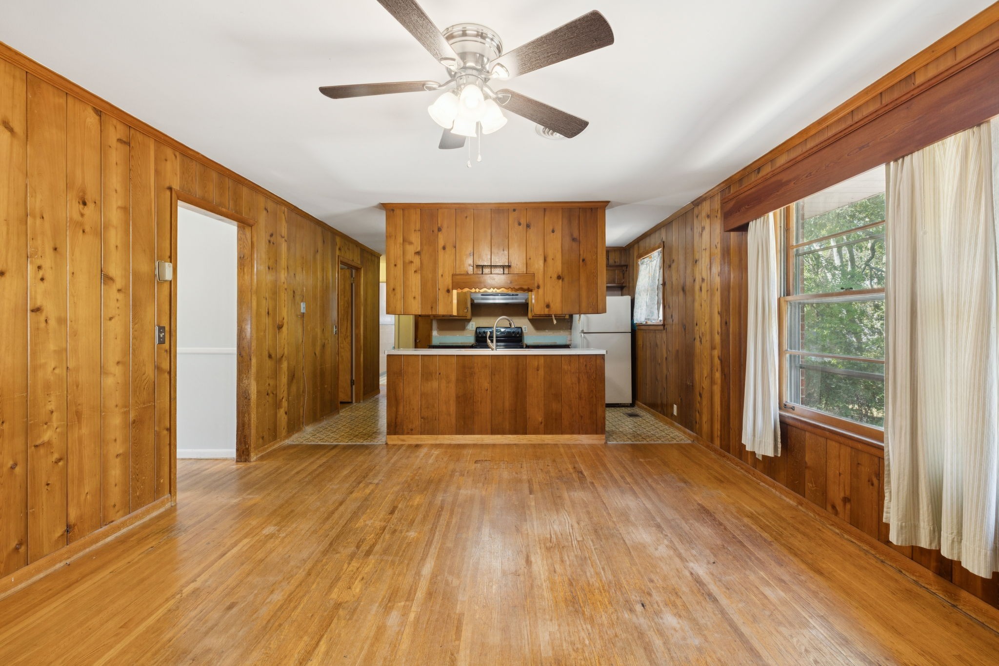 5006 Bonnawell Dr