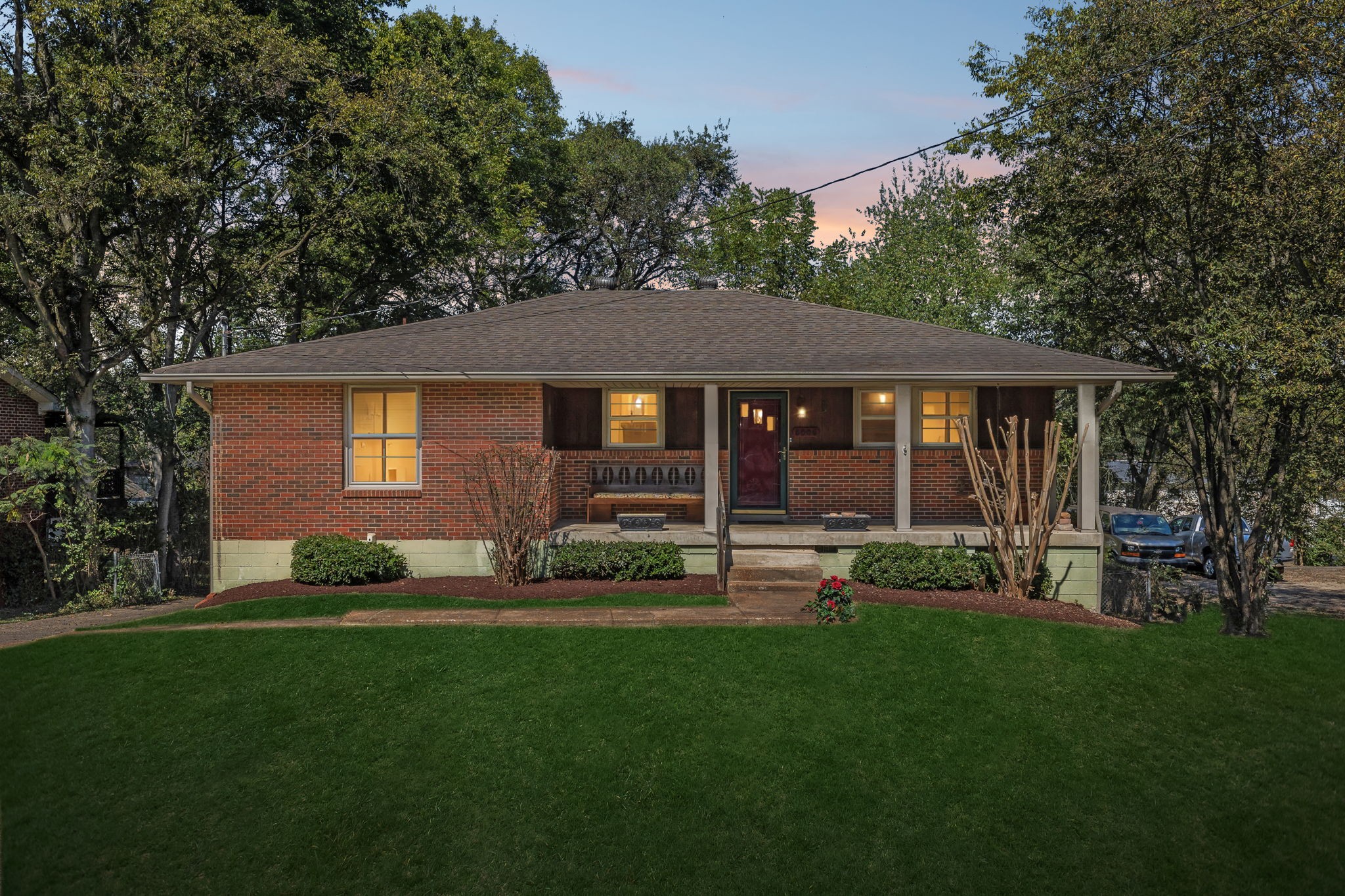5006 Bonnawell Dr