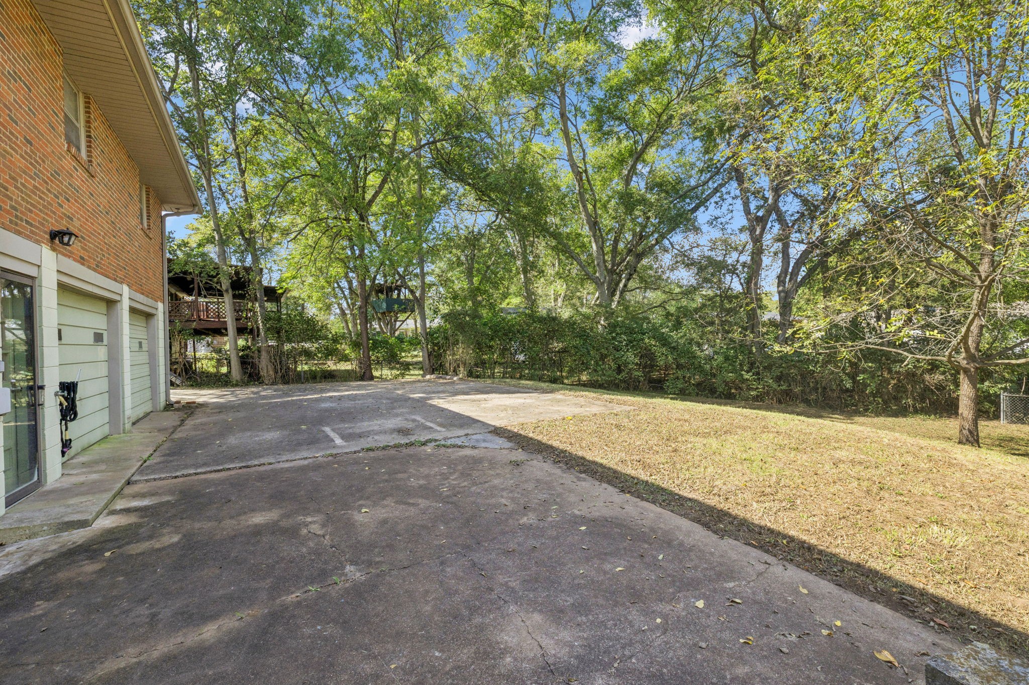 5006 Bonnawell Dr
