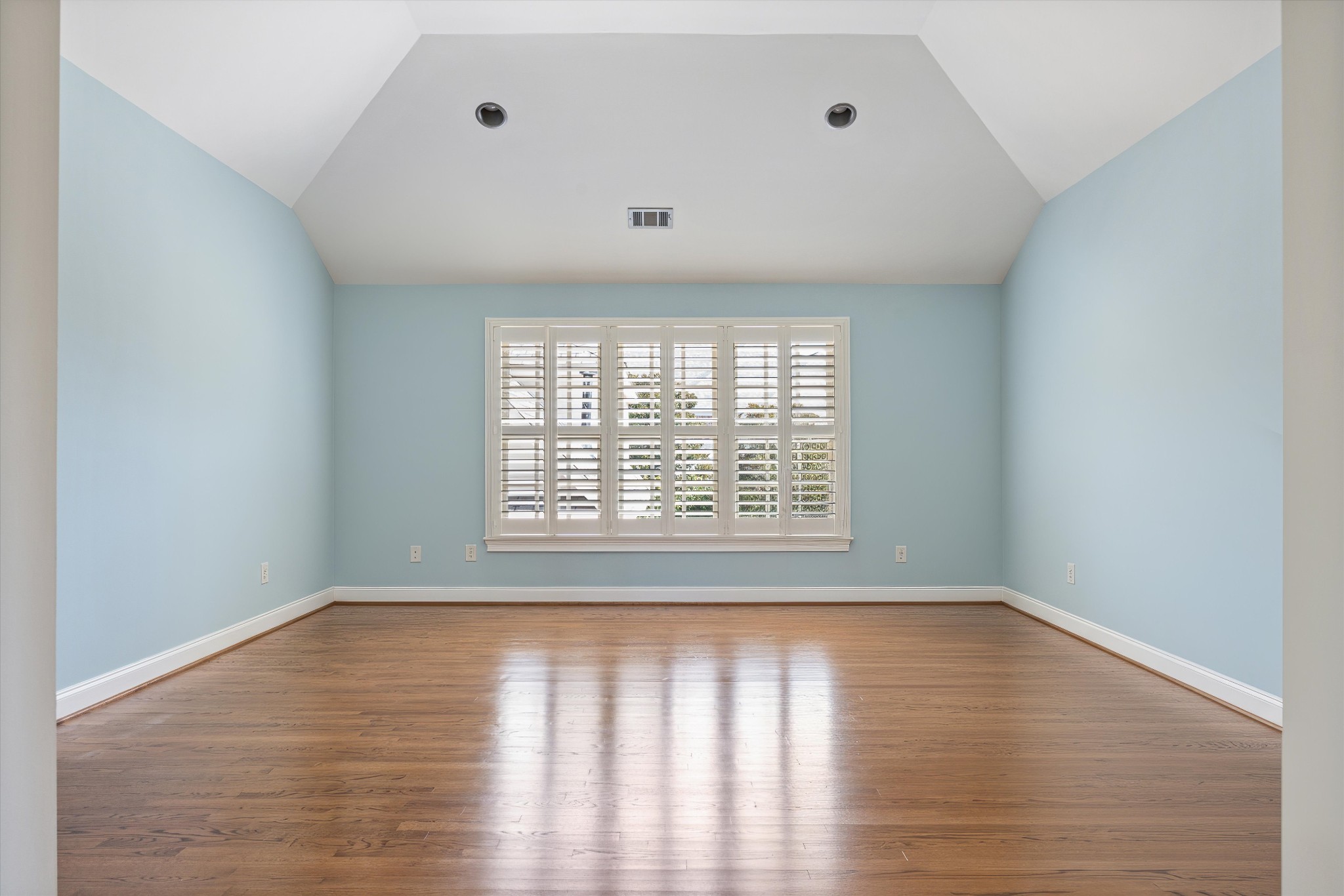 1736 Richbourg Park Dr