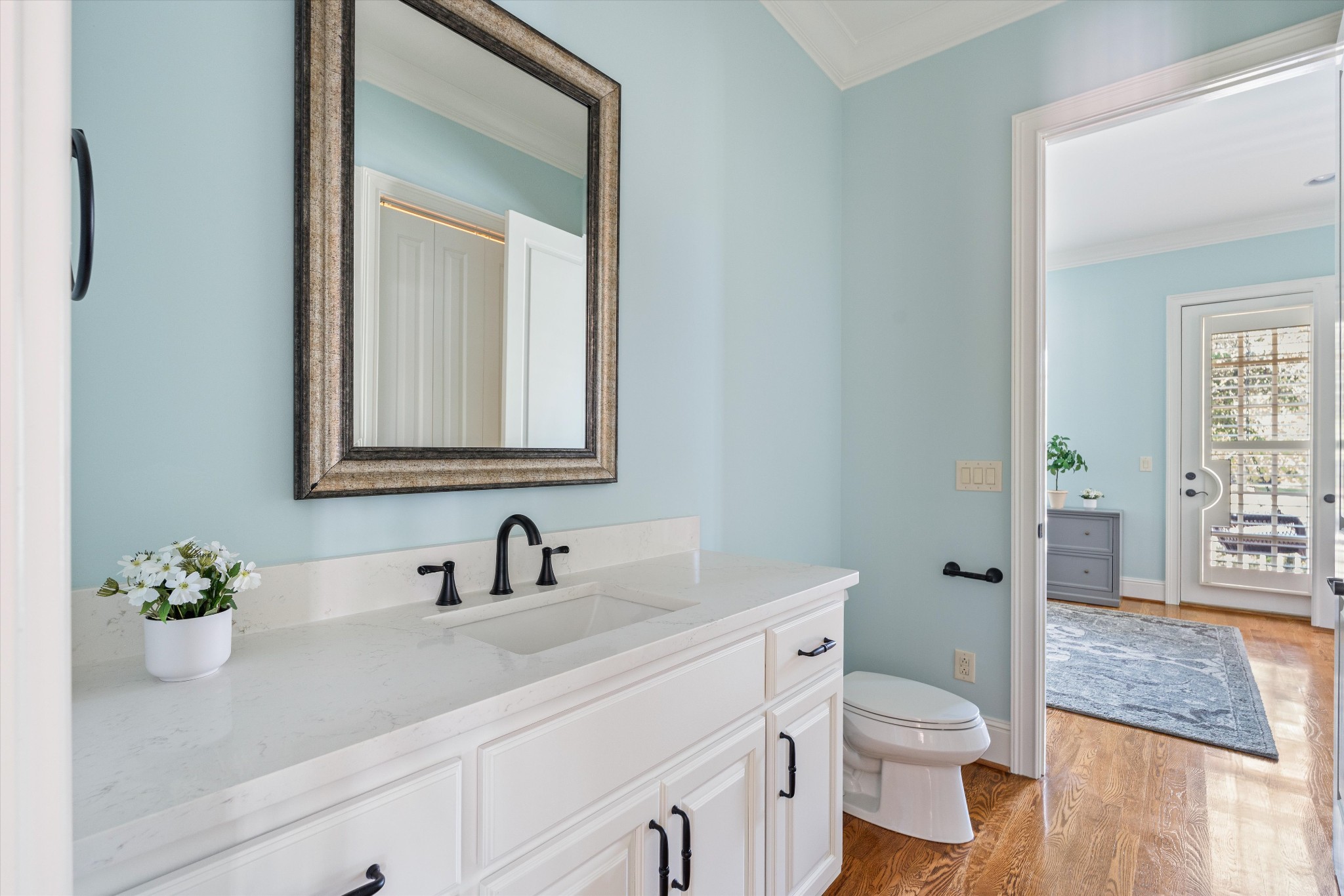 1736 Richbourg Park Dr