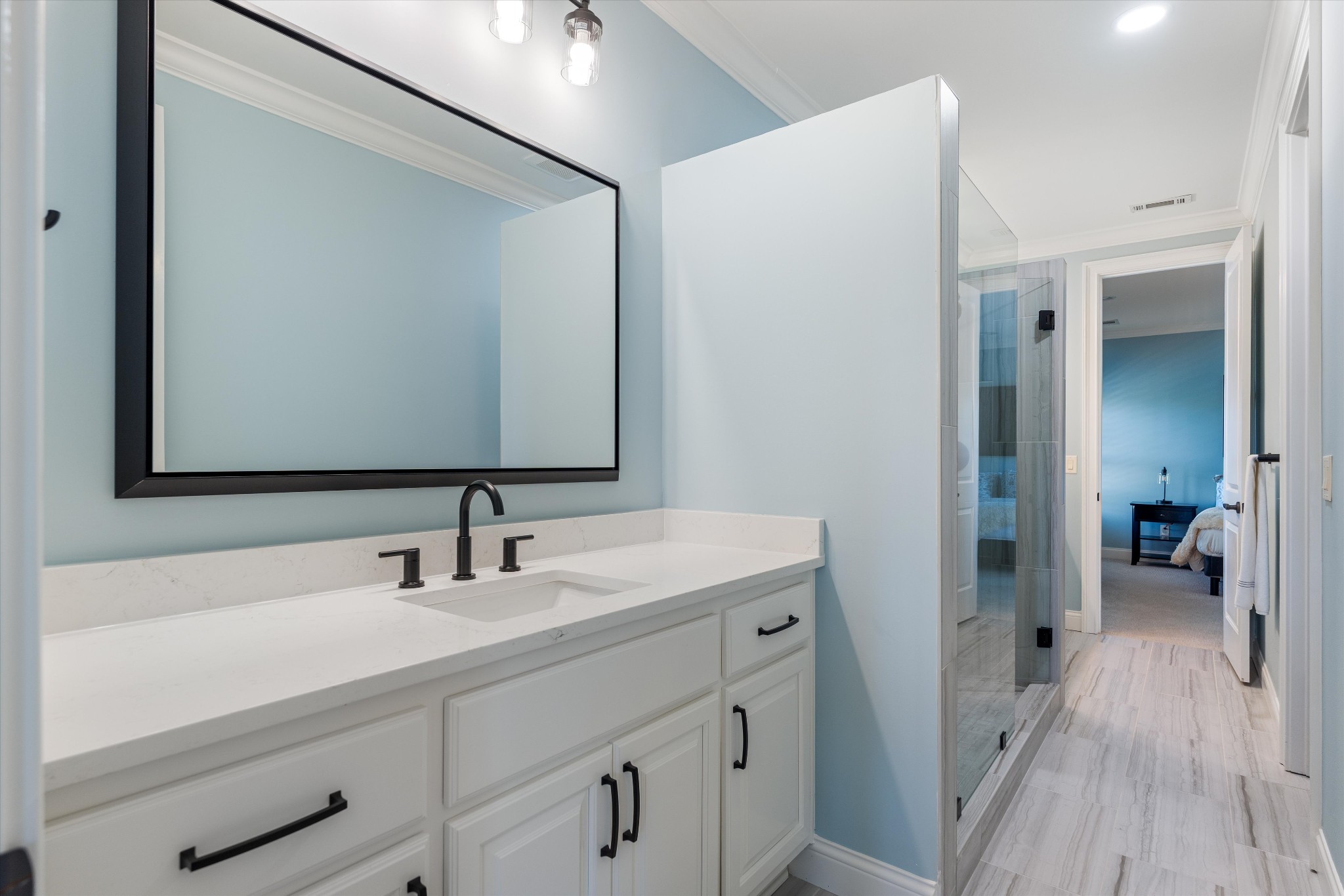 1736 Richbourg Park Dr