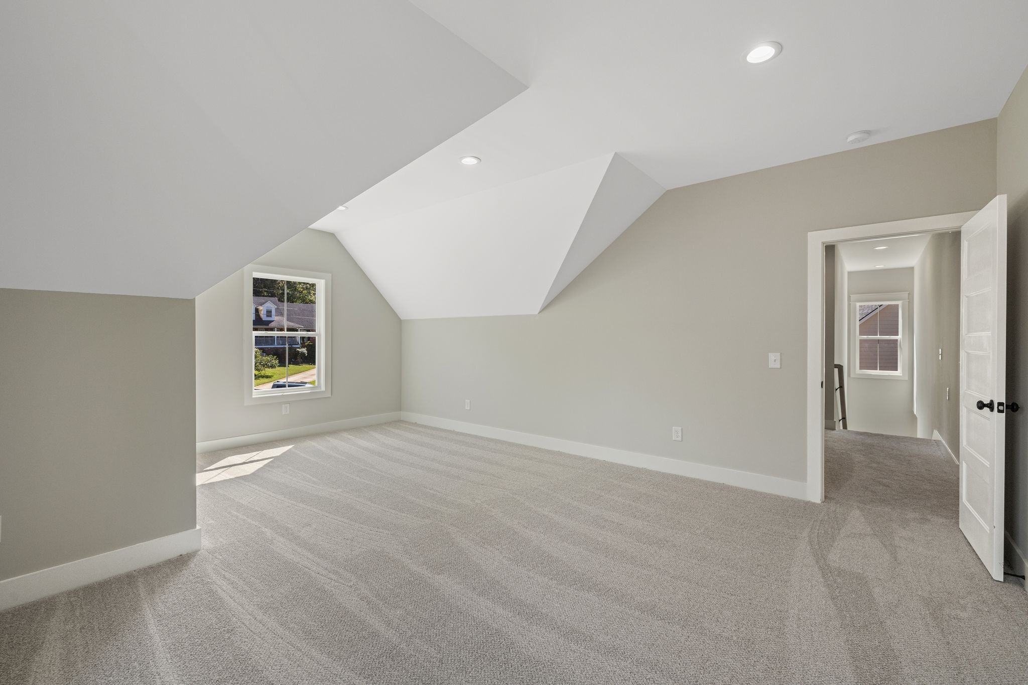 506 Mountain View Ct