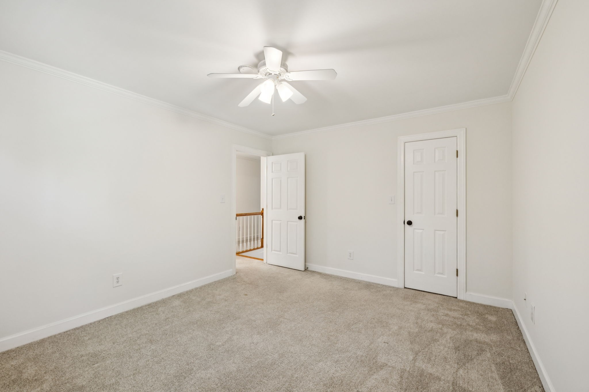 1329 Chestnut