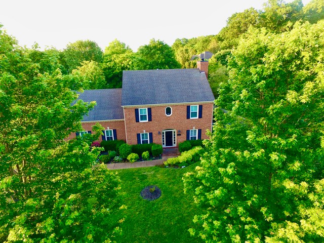 1329 Chestnut